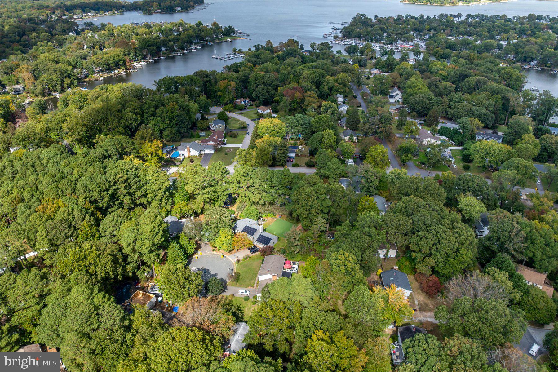 TWIN HARBORS - Residential