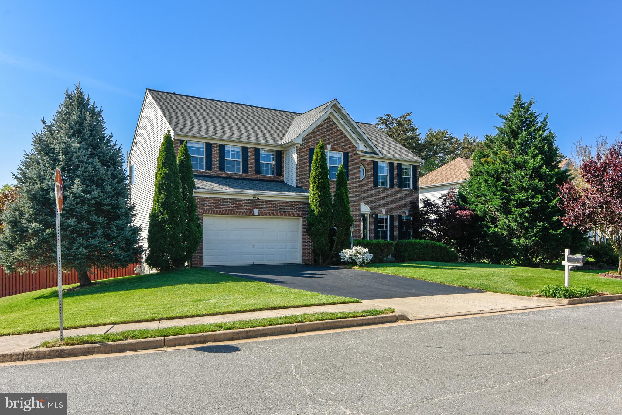 MONTEROSA - Residential