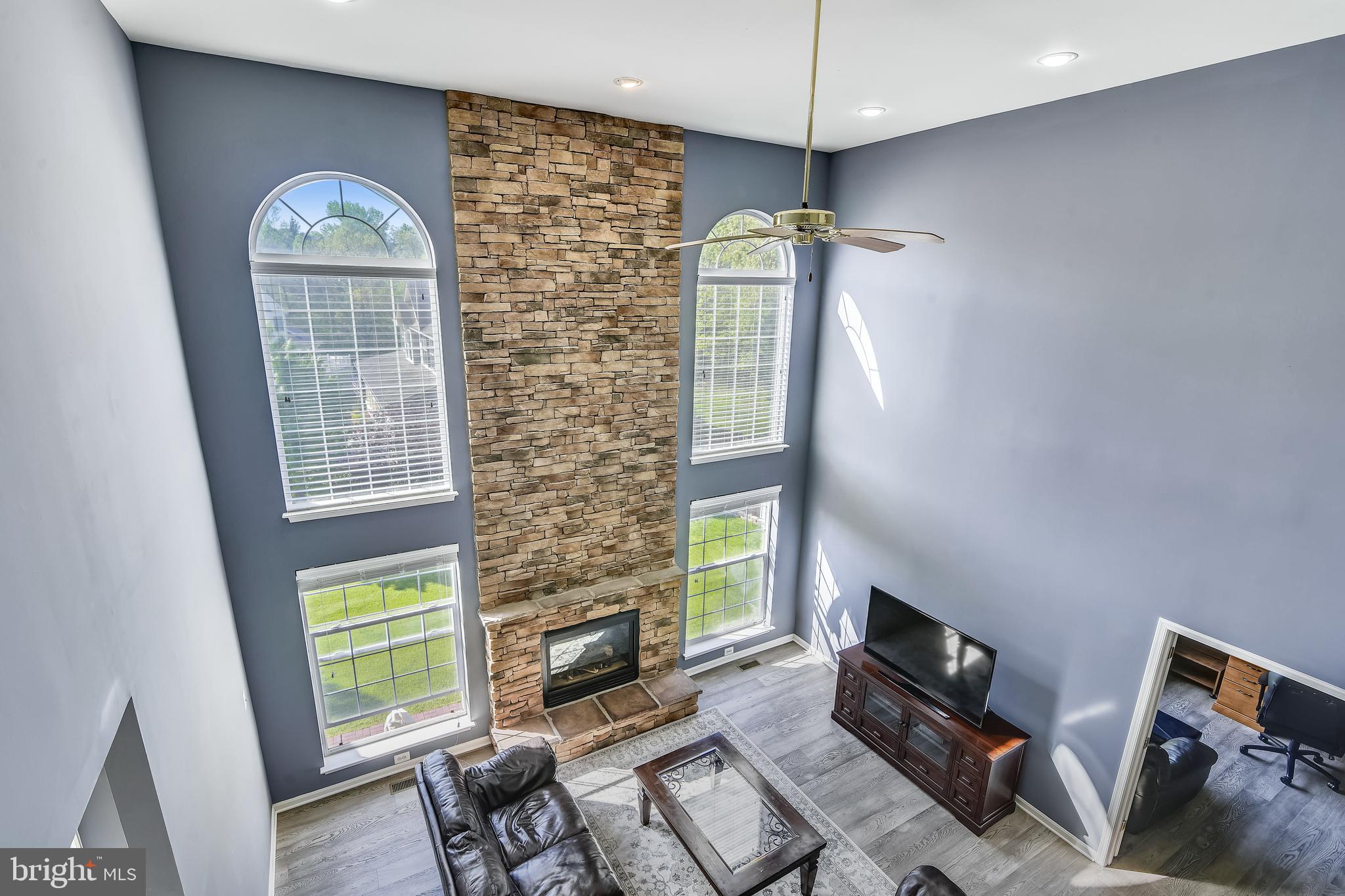 MONTEROSA - Residential