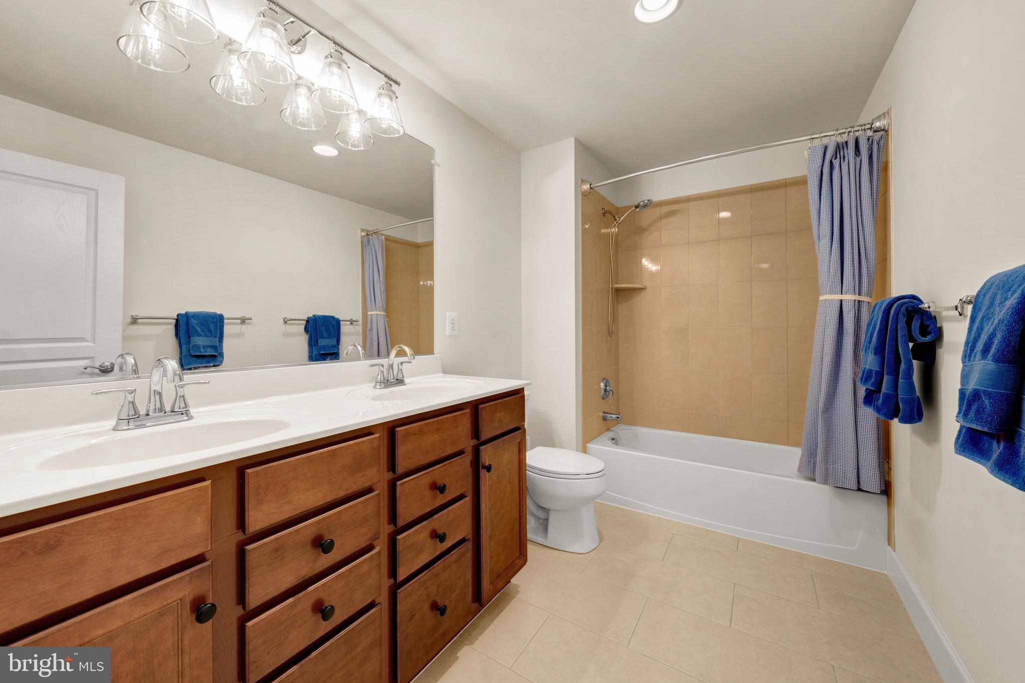 FRANKLIN PARK - Residential