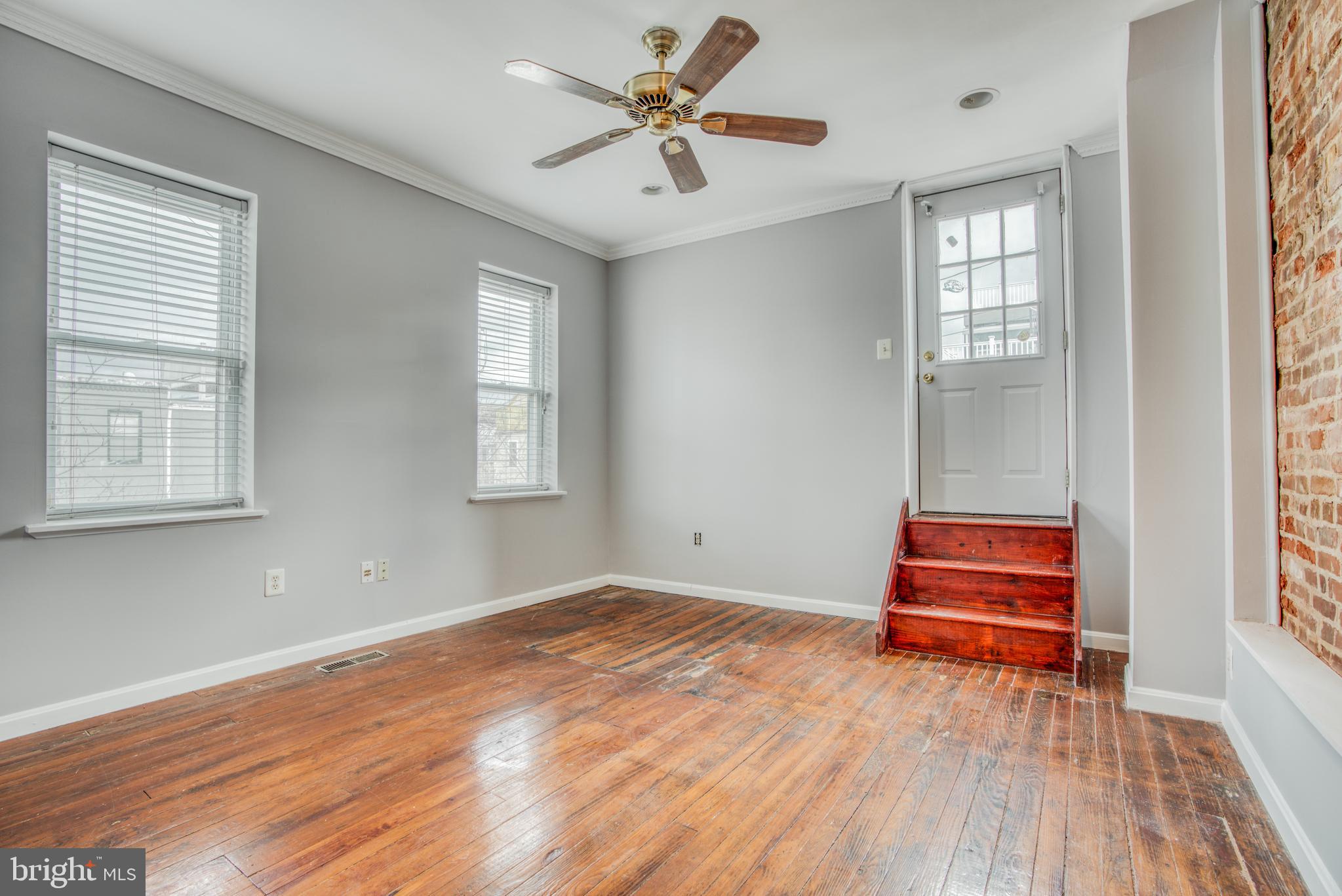 LOCUST POINT - Residential Lease