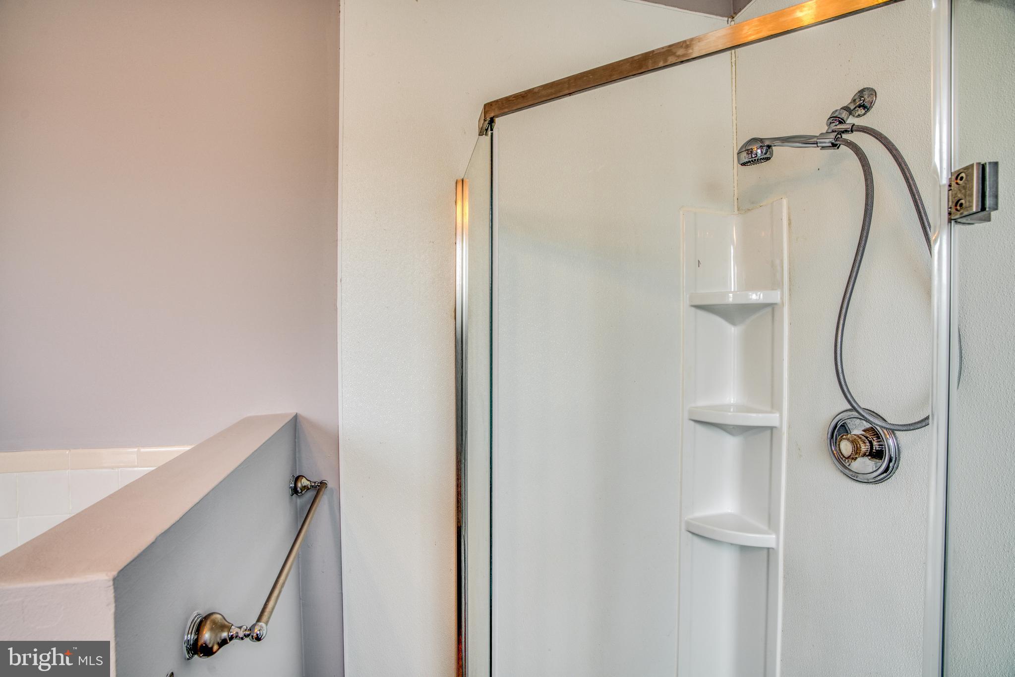 LOCUST POINT - Residential Lease