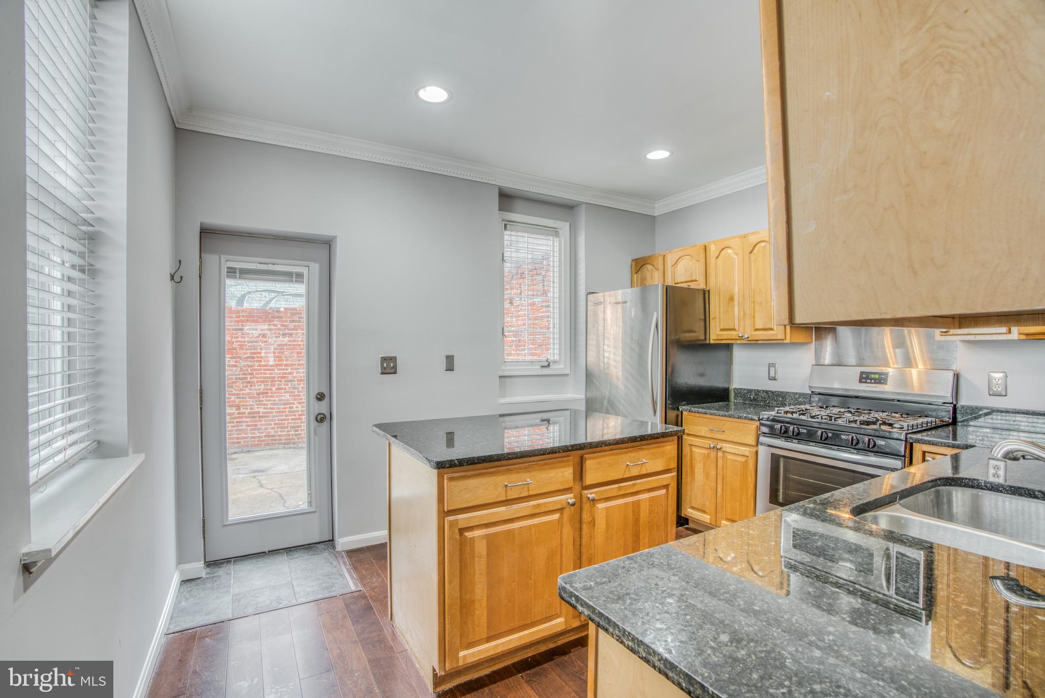 LOCUST POINT - Residential Lease