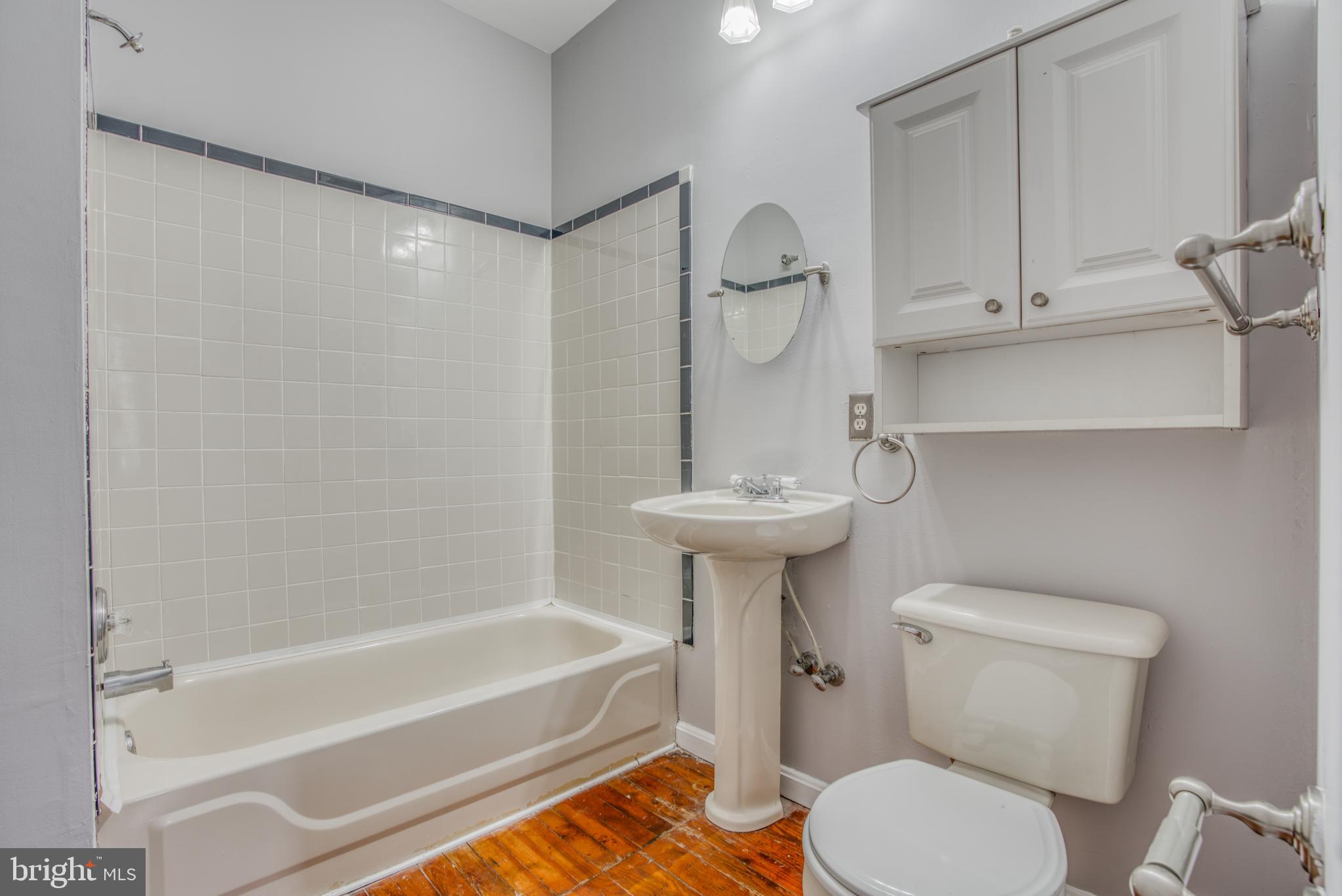 LOCUST POINT - Residential Lease