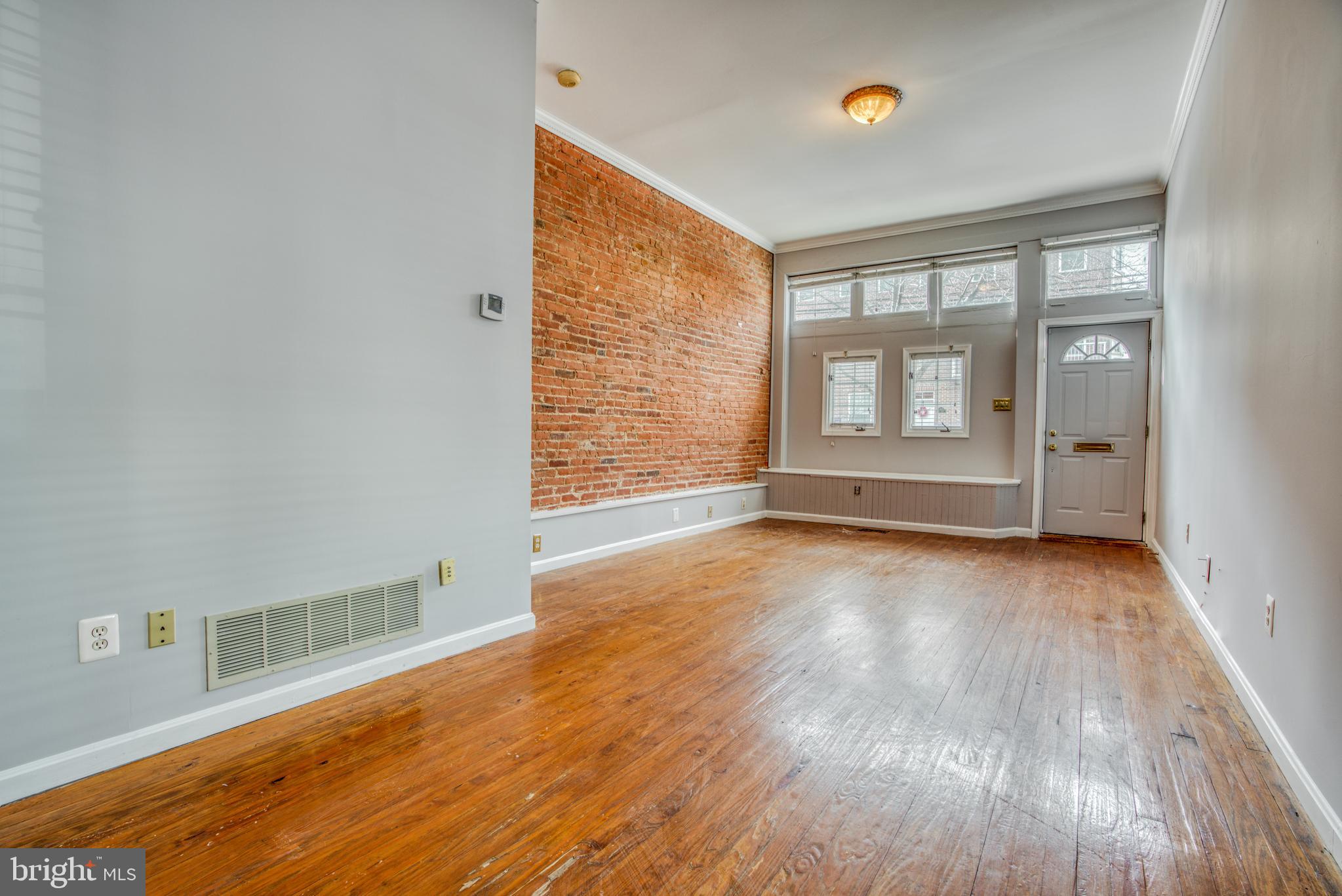 LOCUST POINT - Residential Lease