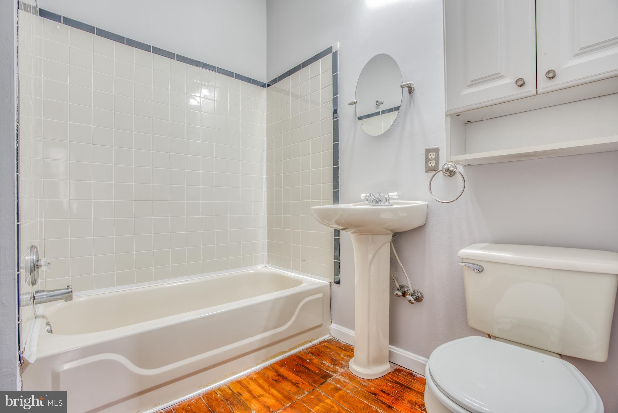 LOCUST POINT - Residential Lease