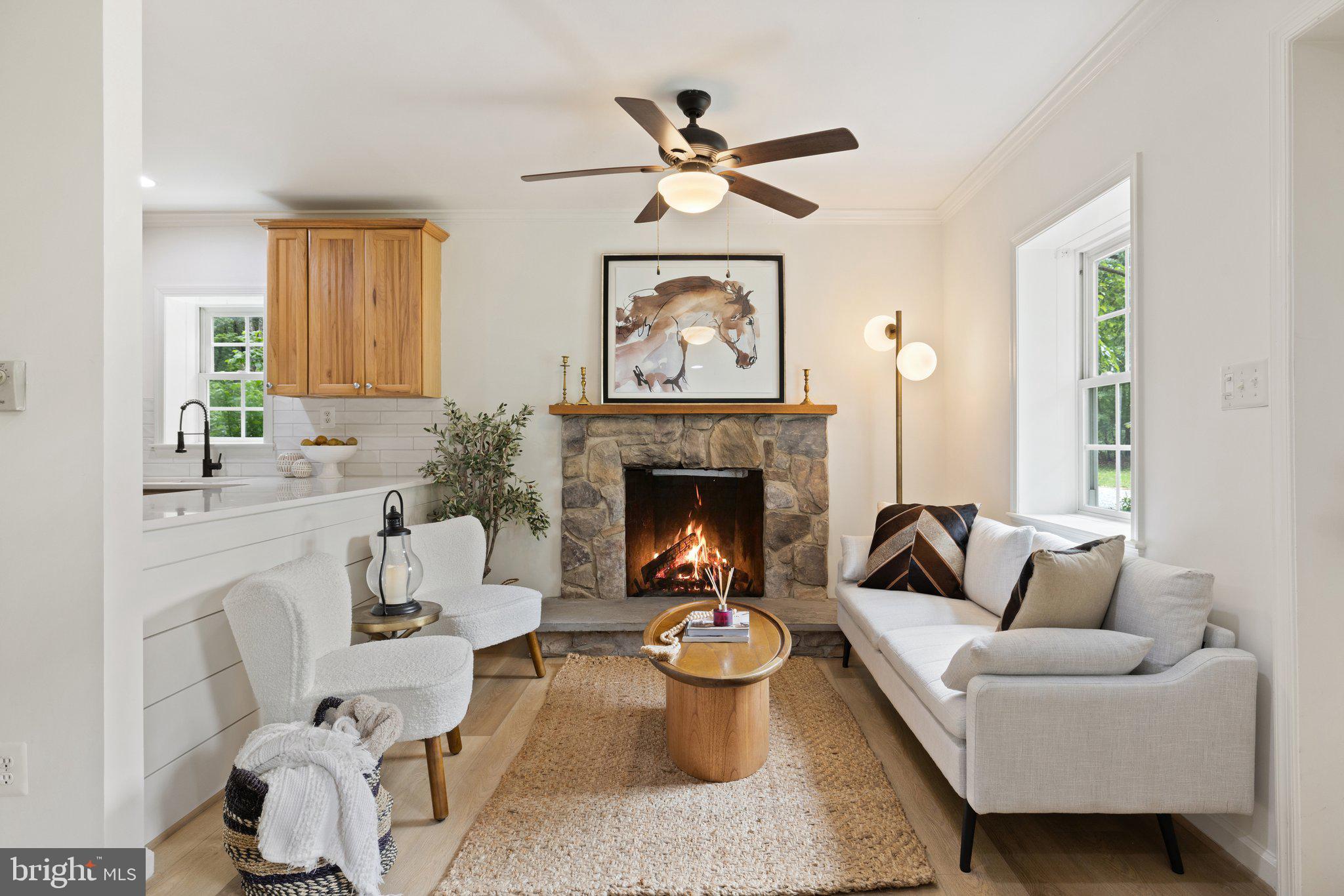 394 WHITE OAK LANE