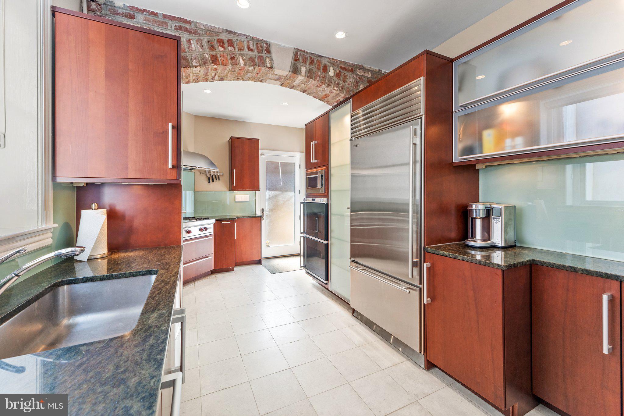 CAPITOL HILL - Residential