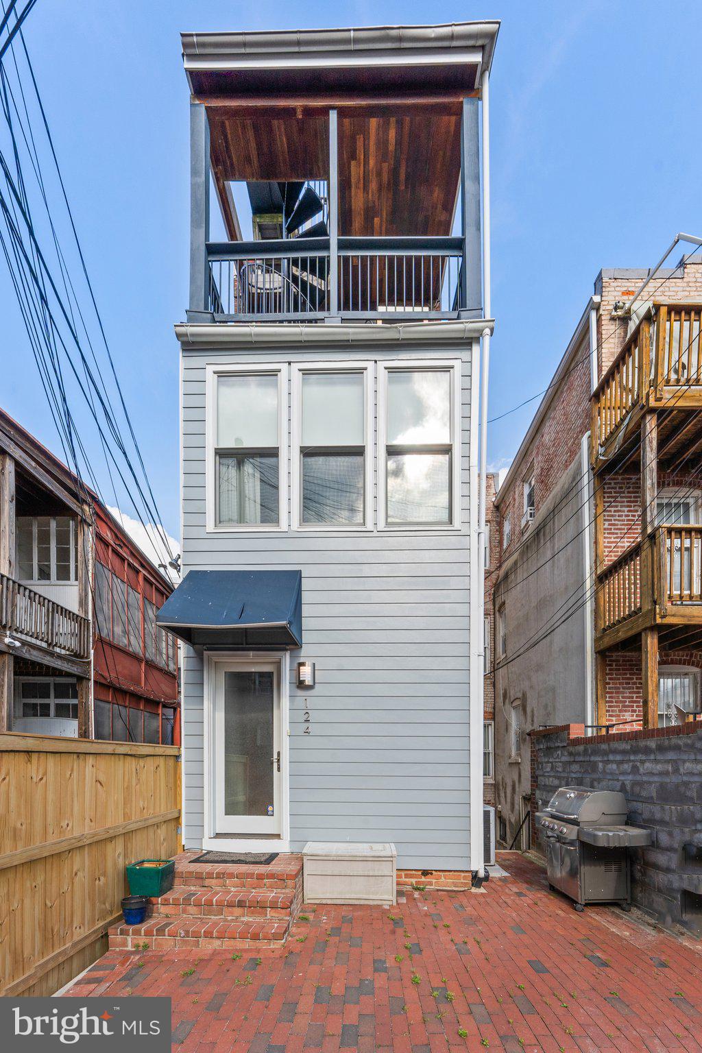 CAPITOL HILL - Residential