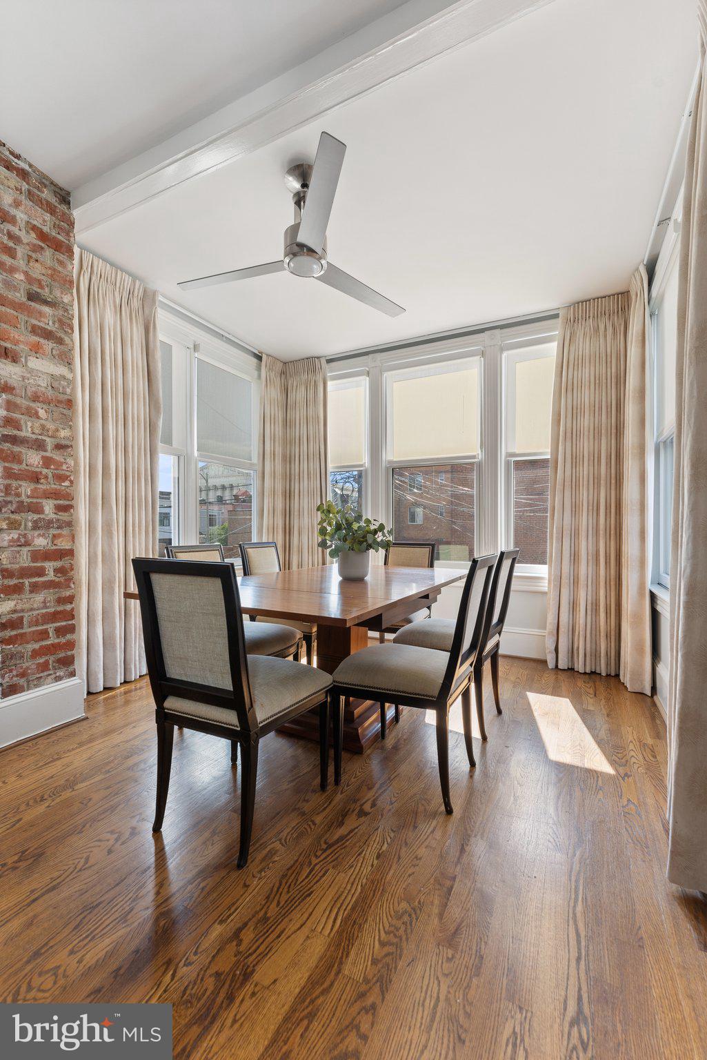 CAPITOL HILL - Residential