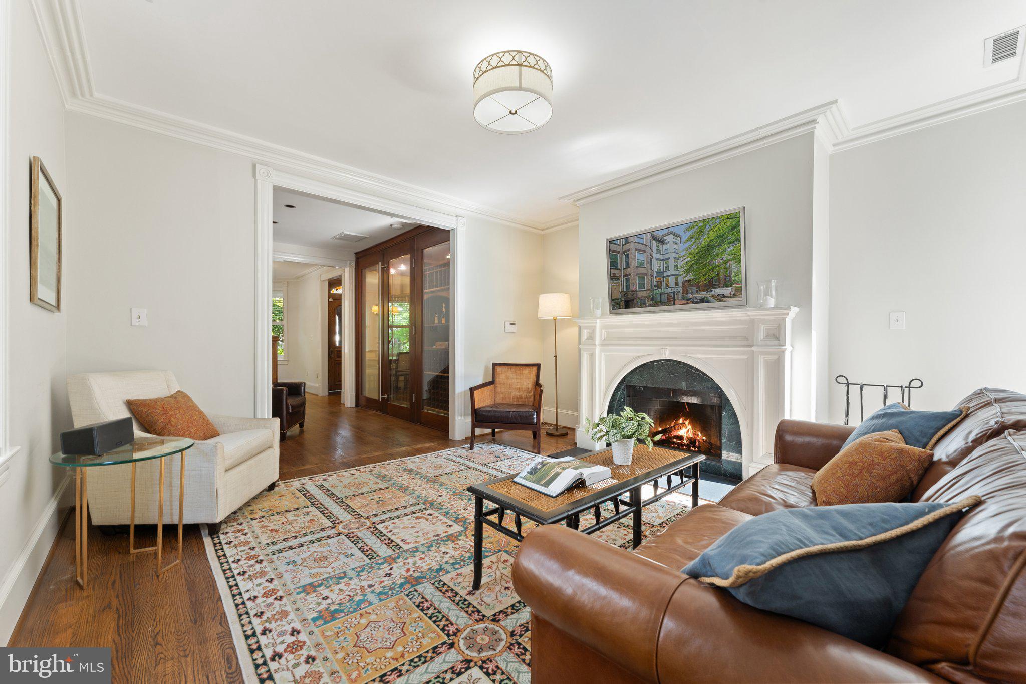 CAPITOL HILL - Residential