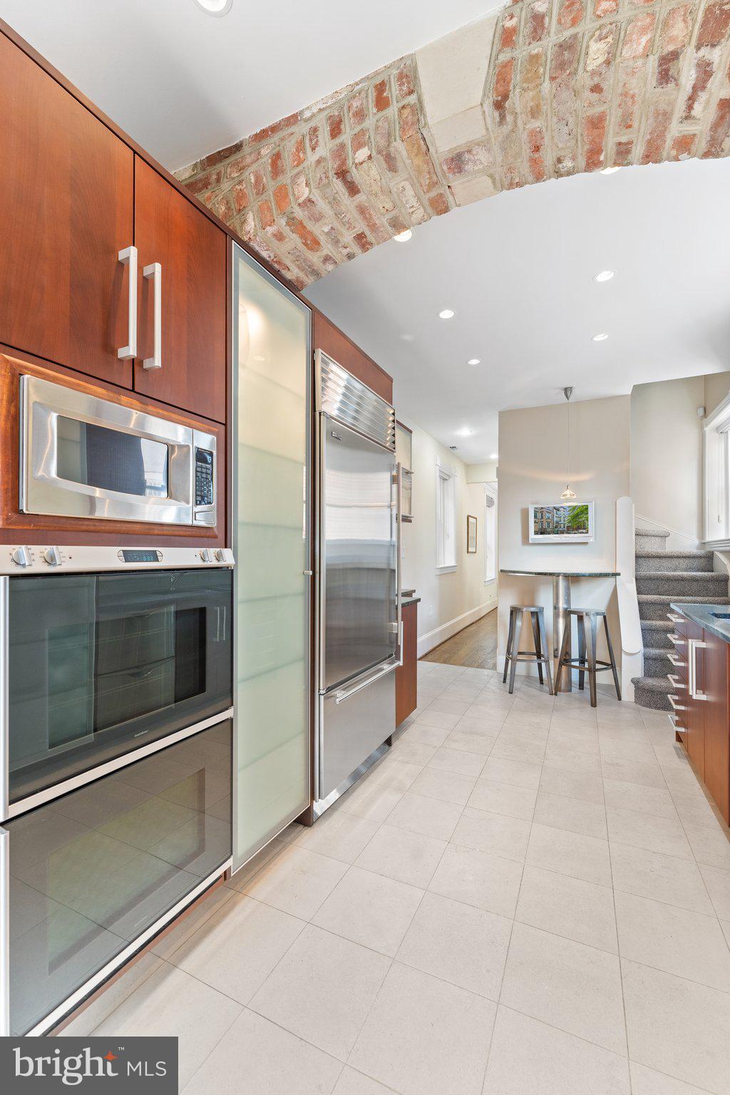 CAPITOL HILL - Residential