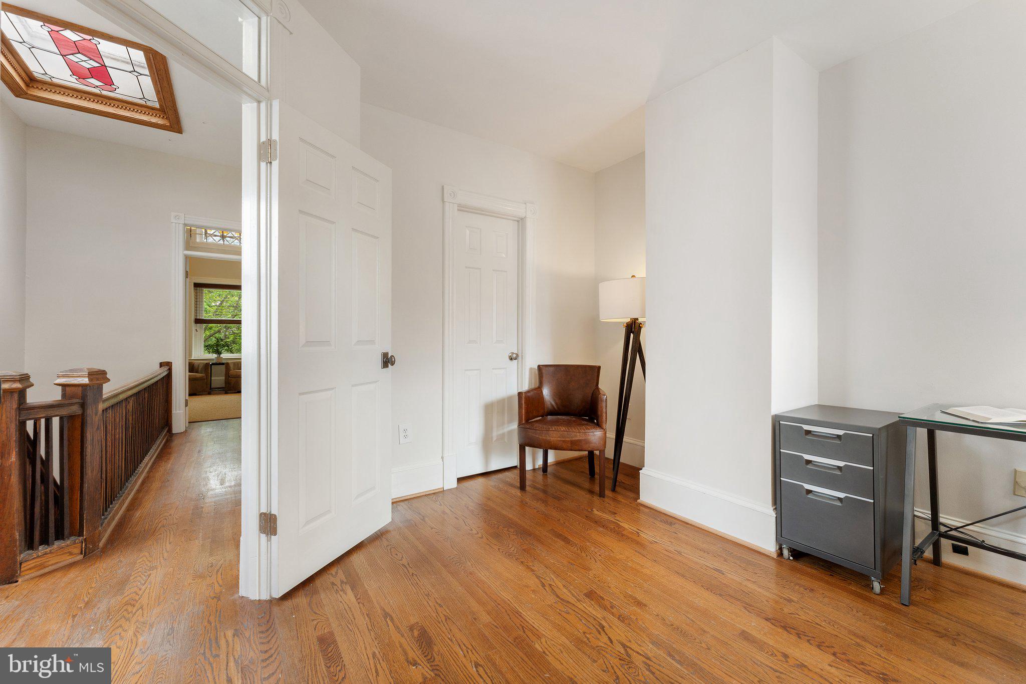 CAPITOL HILL - Residential