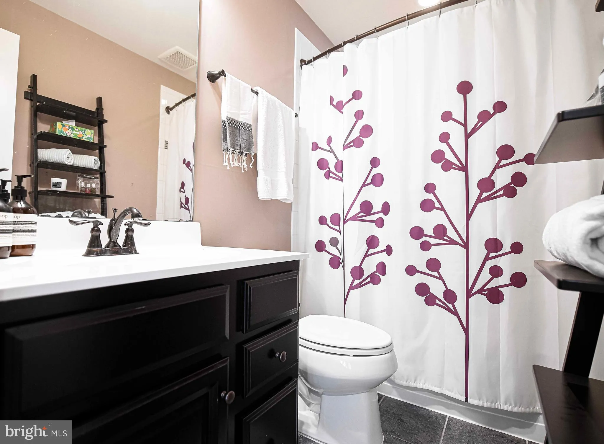 Aberdeen, Maryland 21001, United States, 4 Bedrooms Bedrooms, ,4 BathroomsBathrooms,Residential,Contingent,117876