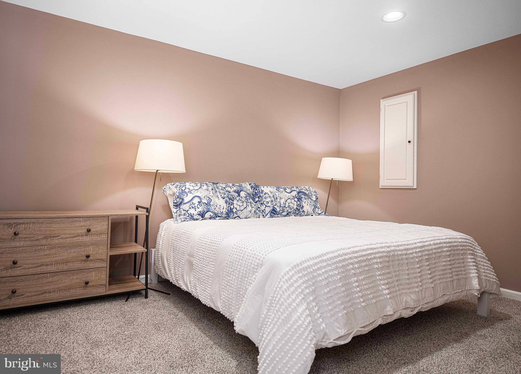 EAGLES REST - Residential