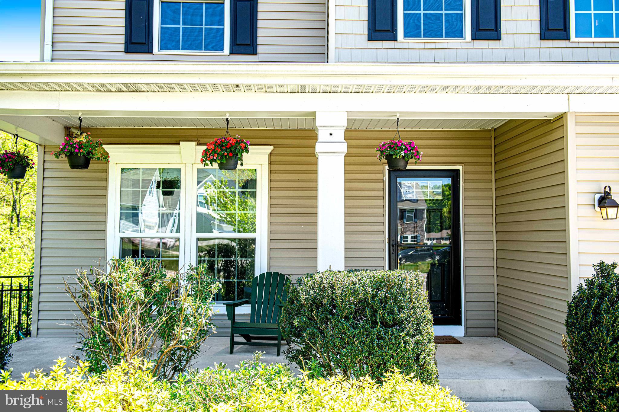 739 FALCON LANE
