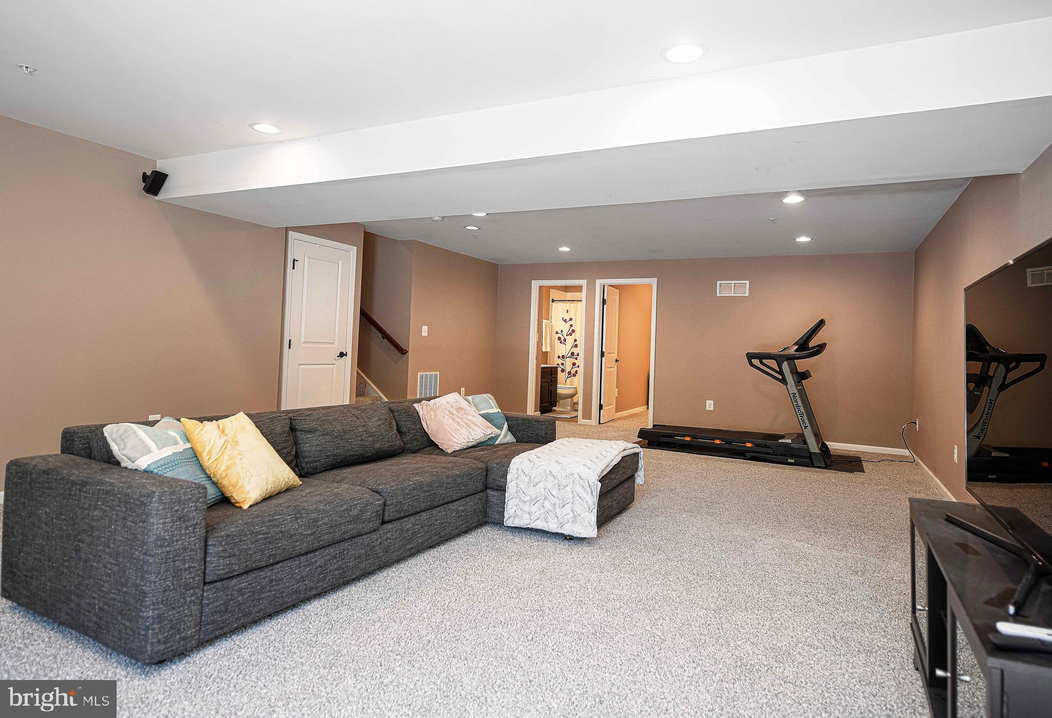 EAGLES REST - Residential