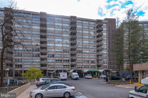 Condo For Sale - 1001 City Avenue #EE-1026<br/> WYNNEWOOD, PA 19096