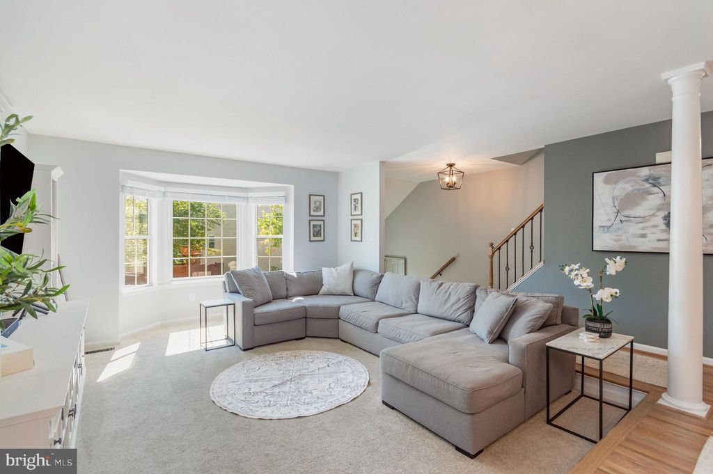 Photo of 5606 Glenwood Mews Drive, ALEXANDRIA, VA 22315 (MLS # VAFX2270006)