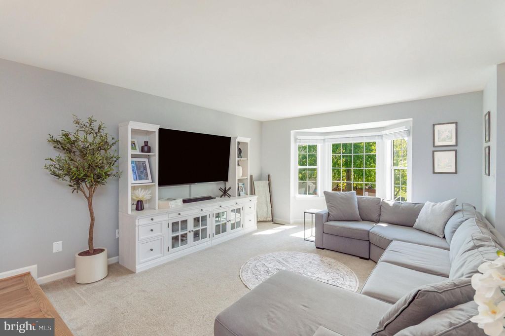 Photo of 5606 Glenwood Mews Drive, ALEXANDRIA, VA 22315 (MLS # VAFX2270006)
