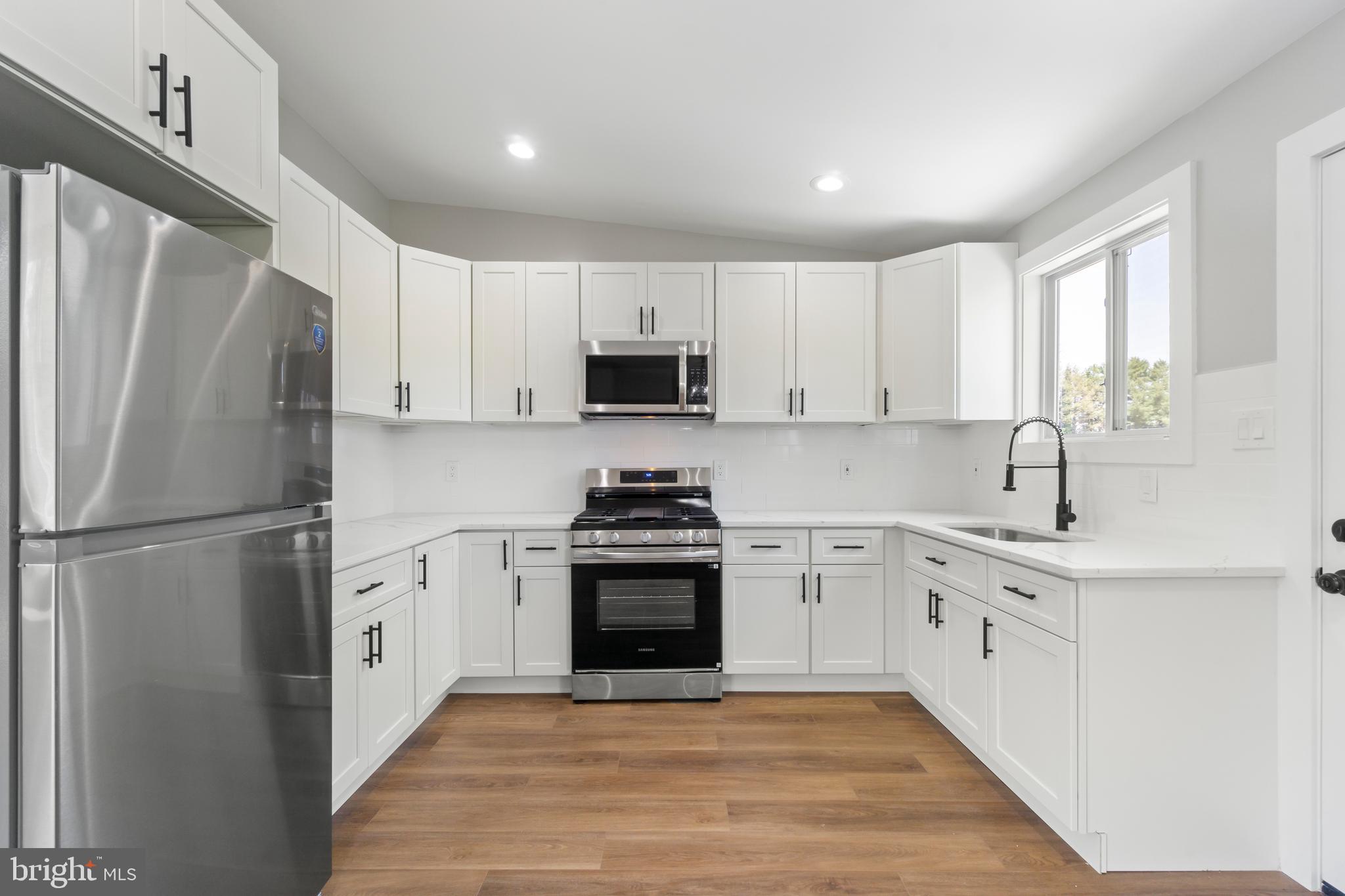 CHARTWELL - Residential