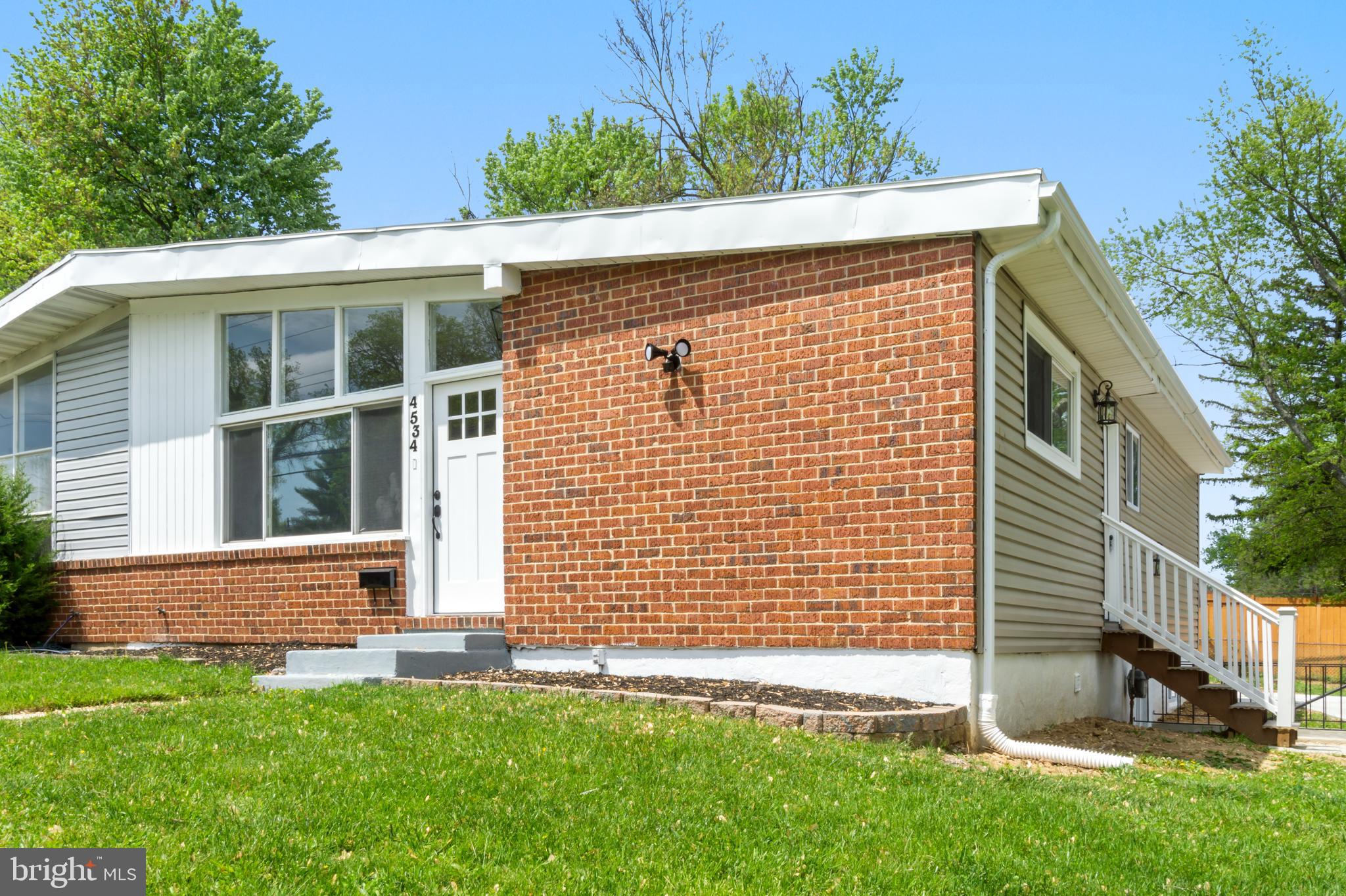 CHARTWELL - Residential