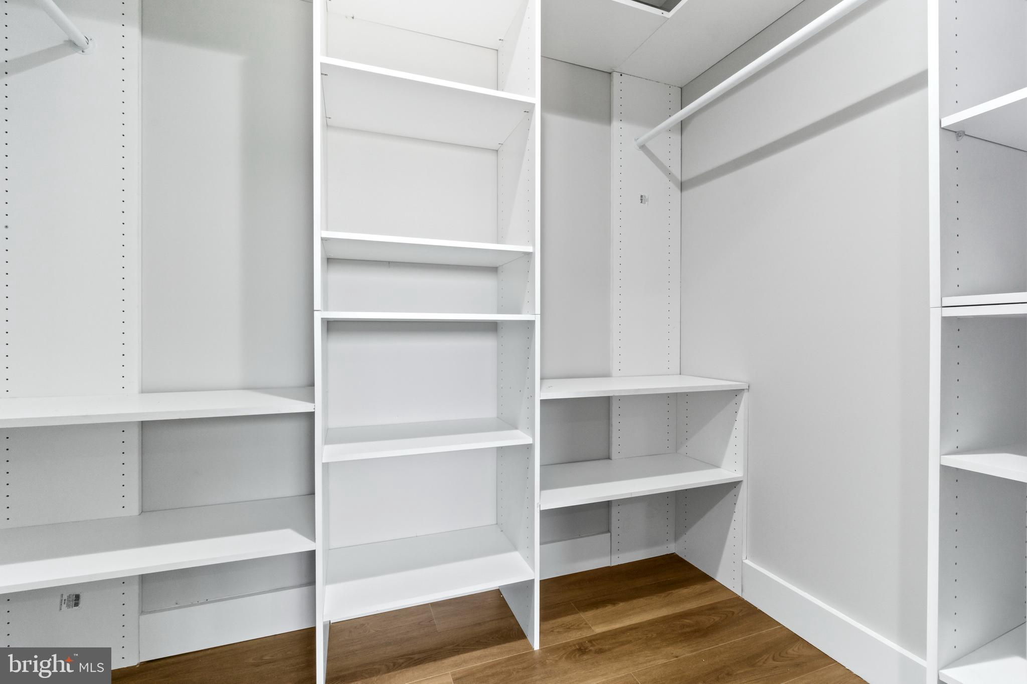 CHARTWELL - Residential