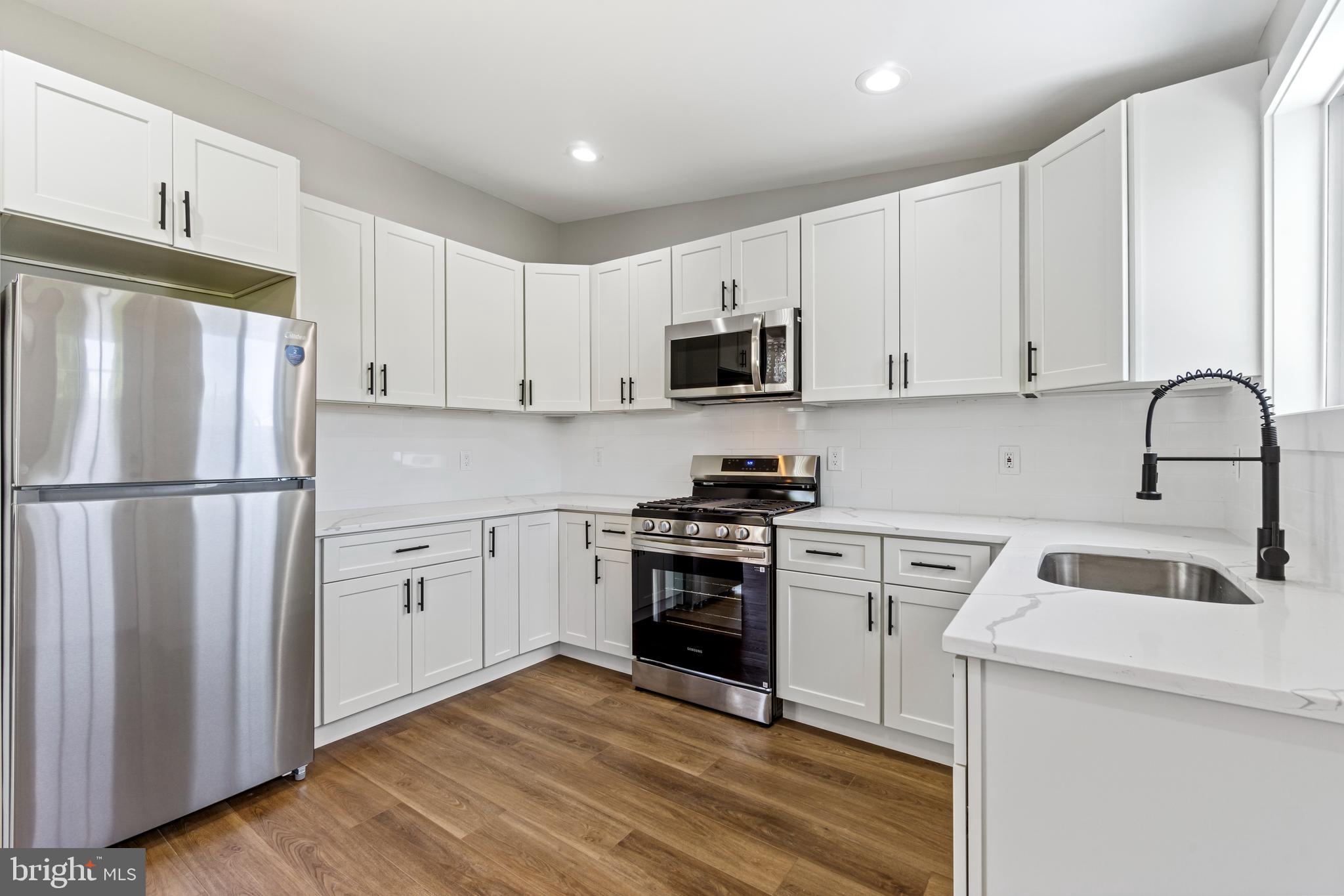 CHARTWELL - Residential