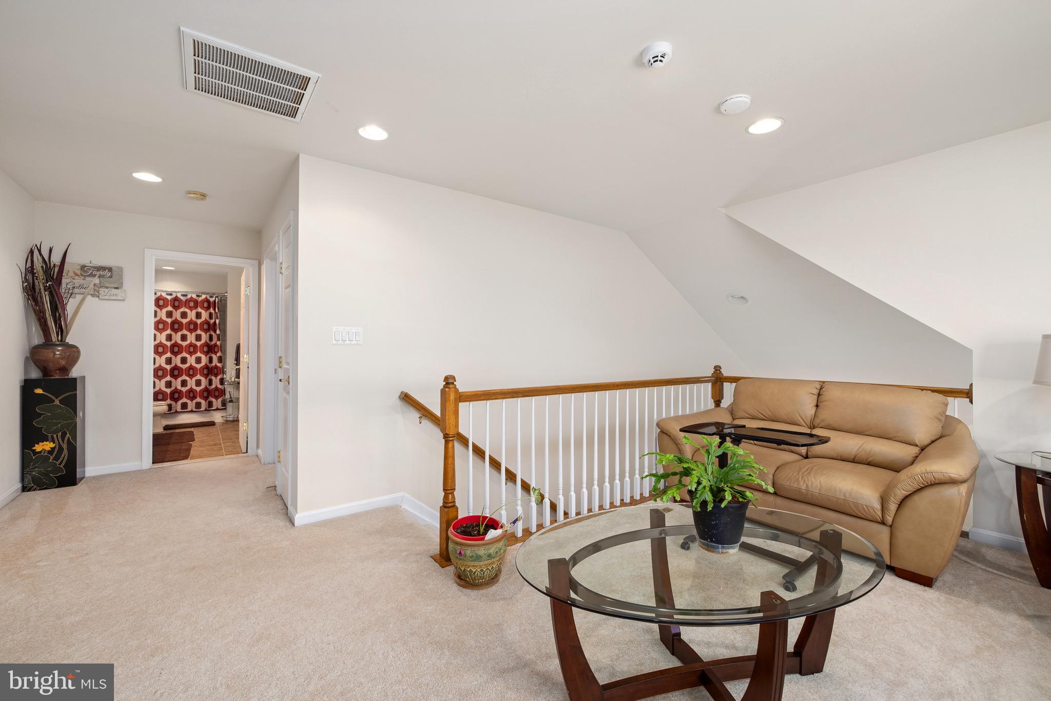 VIRGINIA HERITAGE AT LEE'S PARK - Residential