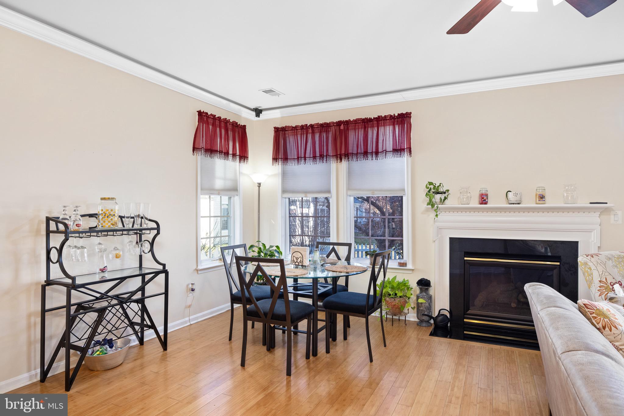 VIRGINIA HERITAGE AT LEE'S PARK - Residential