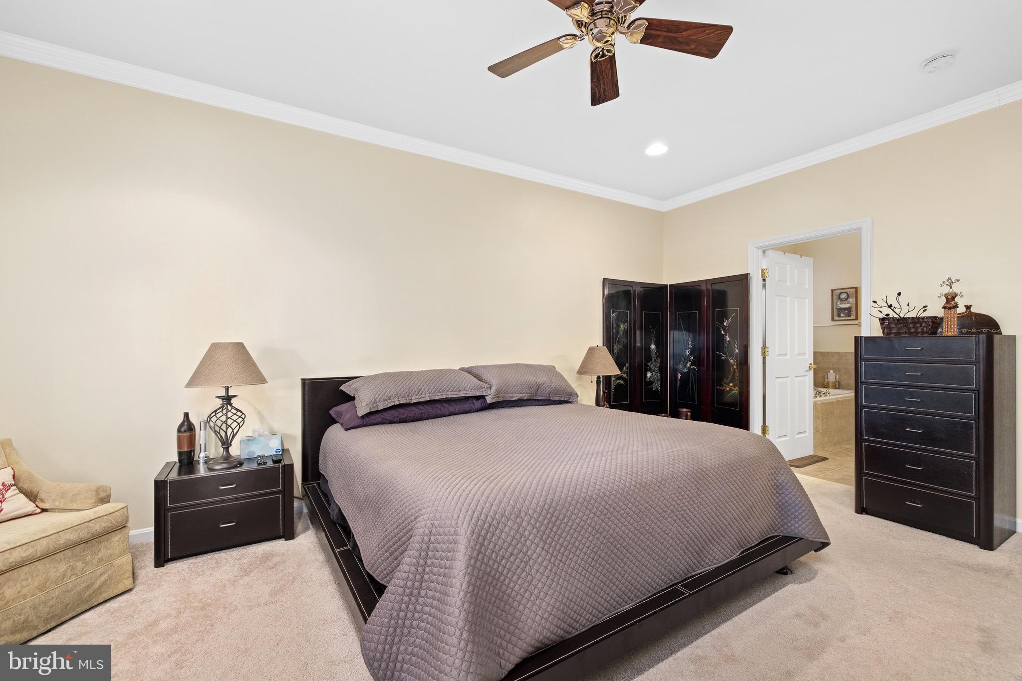 VIRGINIA HERITAGE AT LEE'S PARK - Residential