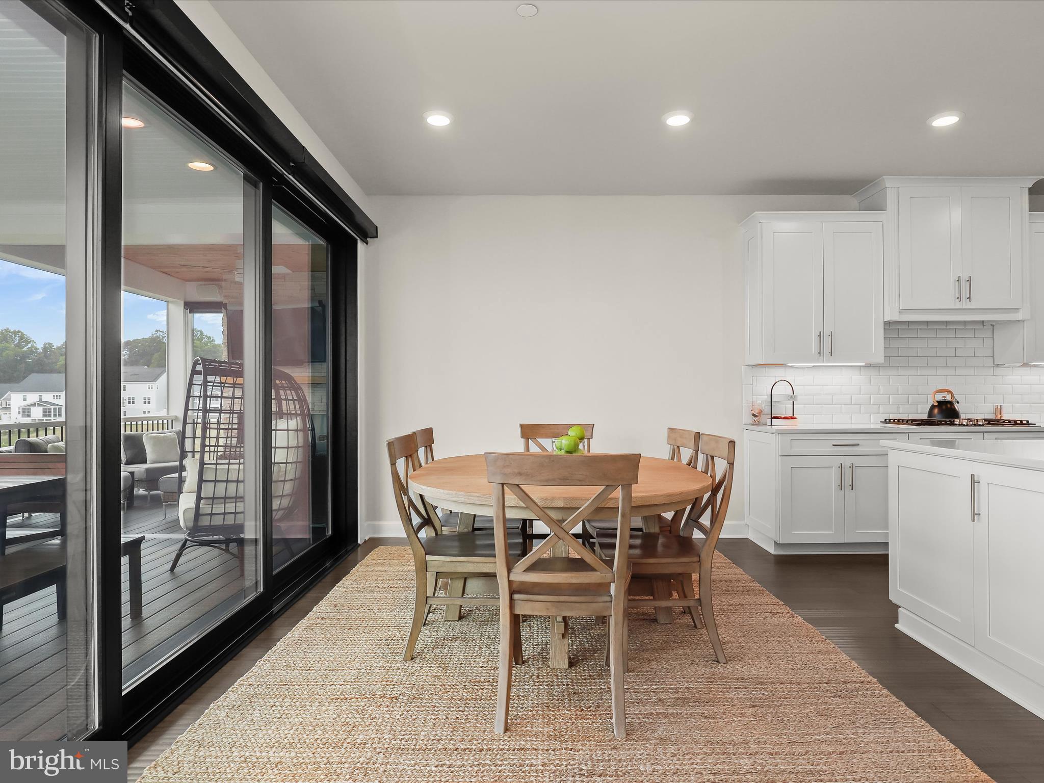 MAPLE LAWN SOUTH - Residential