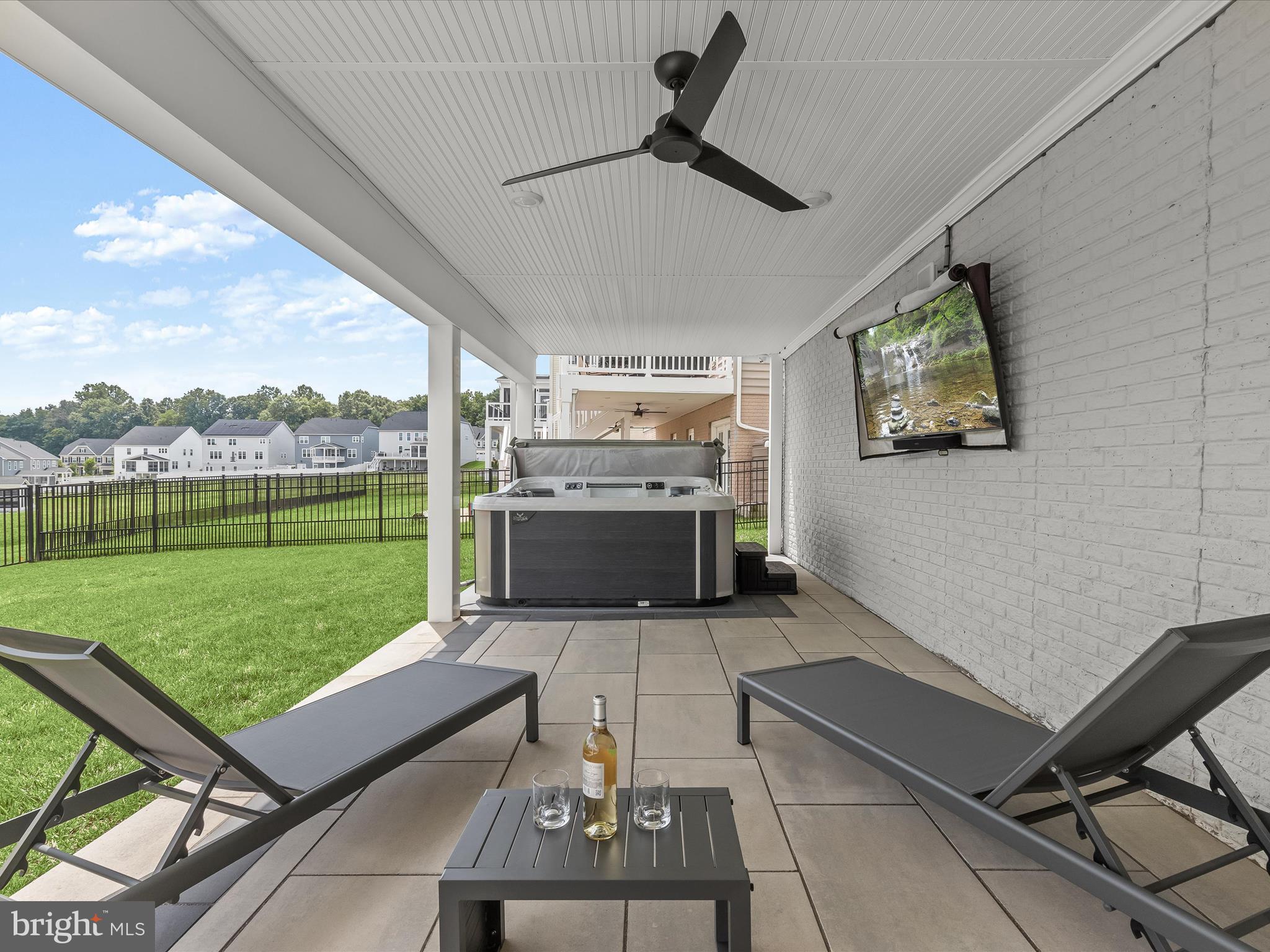 MAPLE LAWN SOUTH - Residential