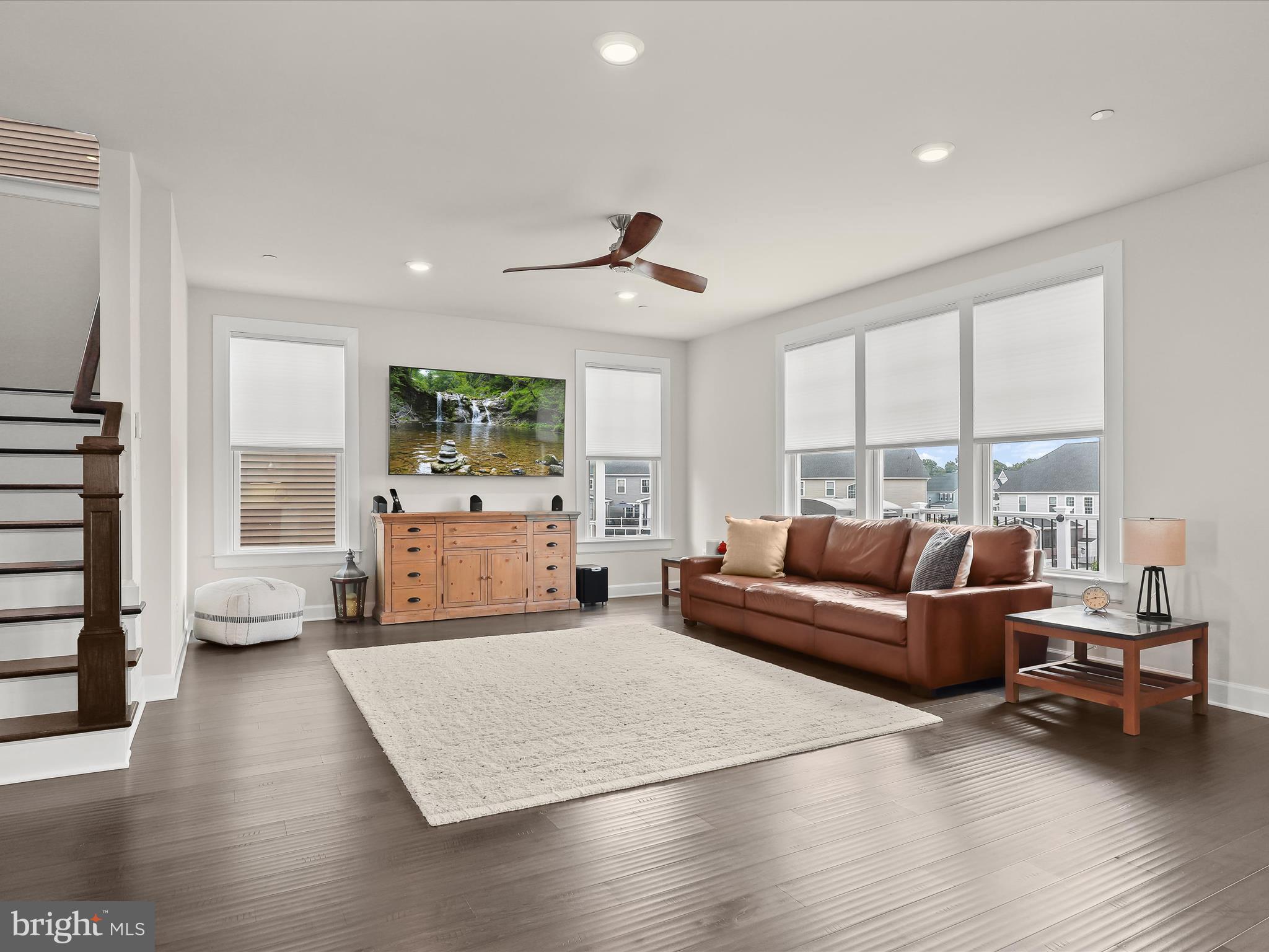 MAPLE LAWN SOUTH - Residential