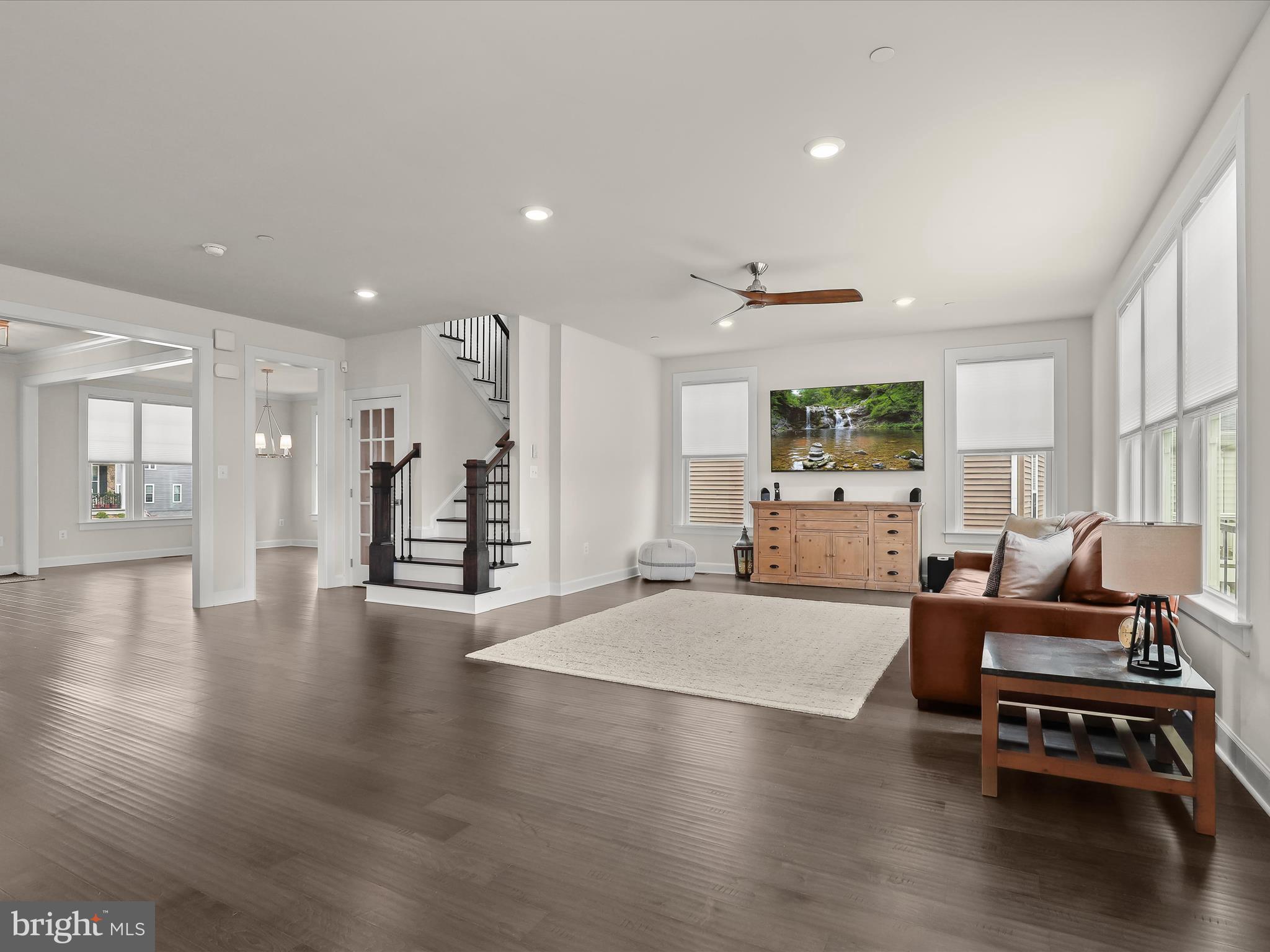 MAPLE LAWN SOUTH - Residential