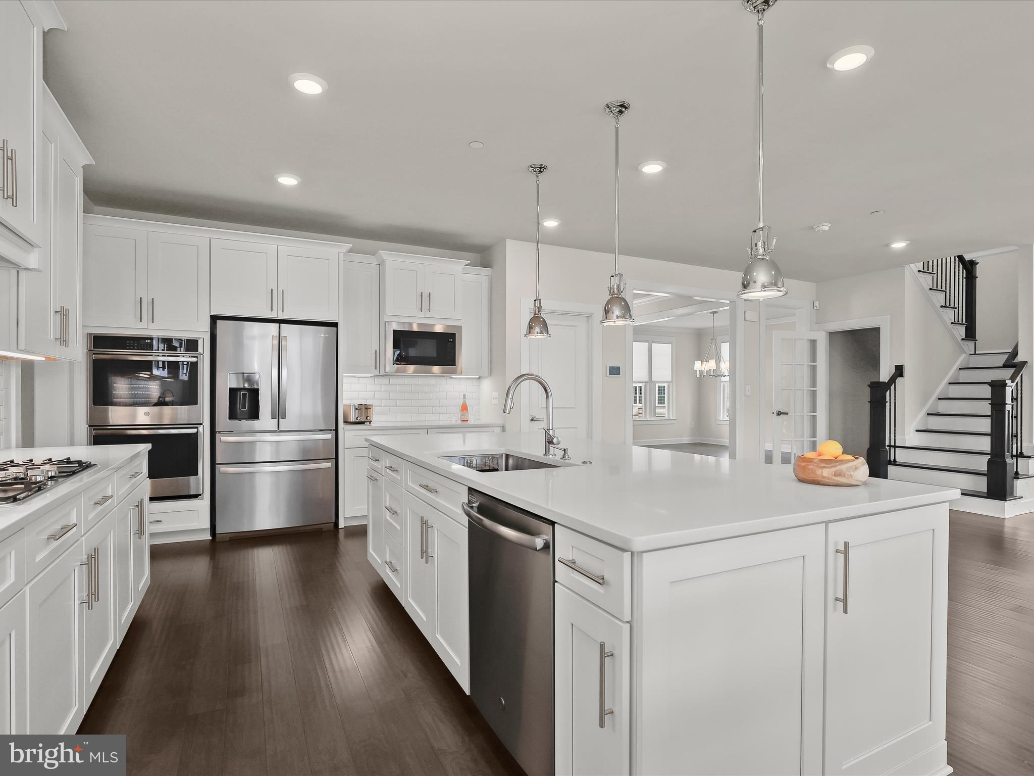 MAPLE LAWN SOUTH - Residential