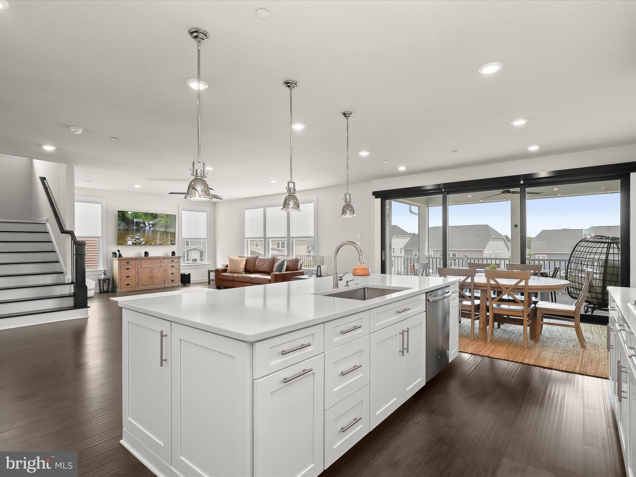 MAPLE LAWN SOUTH - Residential