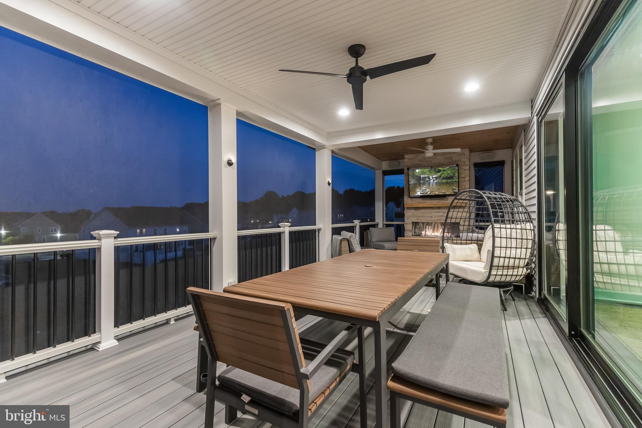 MAPLE LAWN SOUTH - Residential