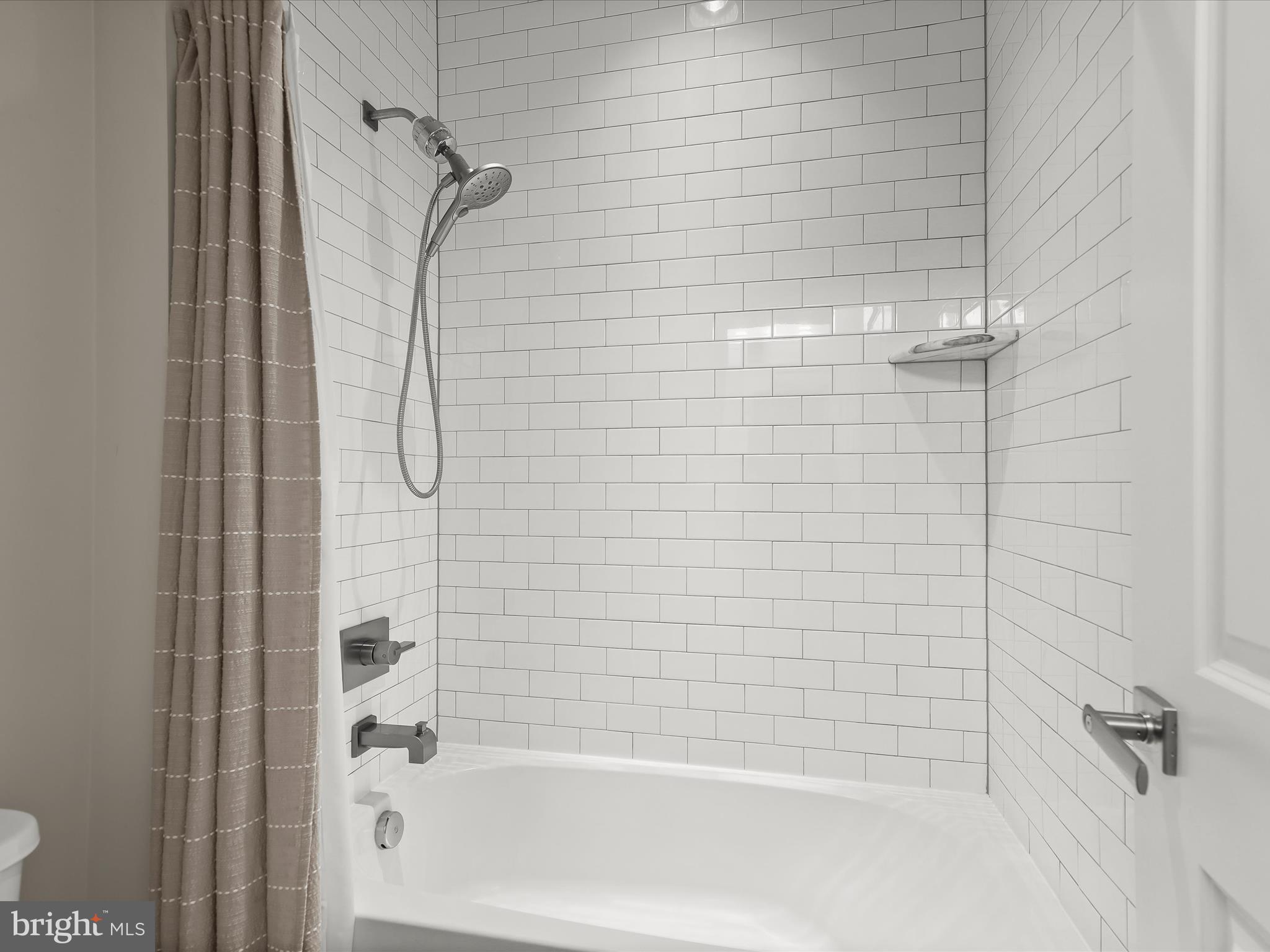 MAPLE LAWN SOUTH - Residential