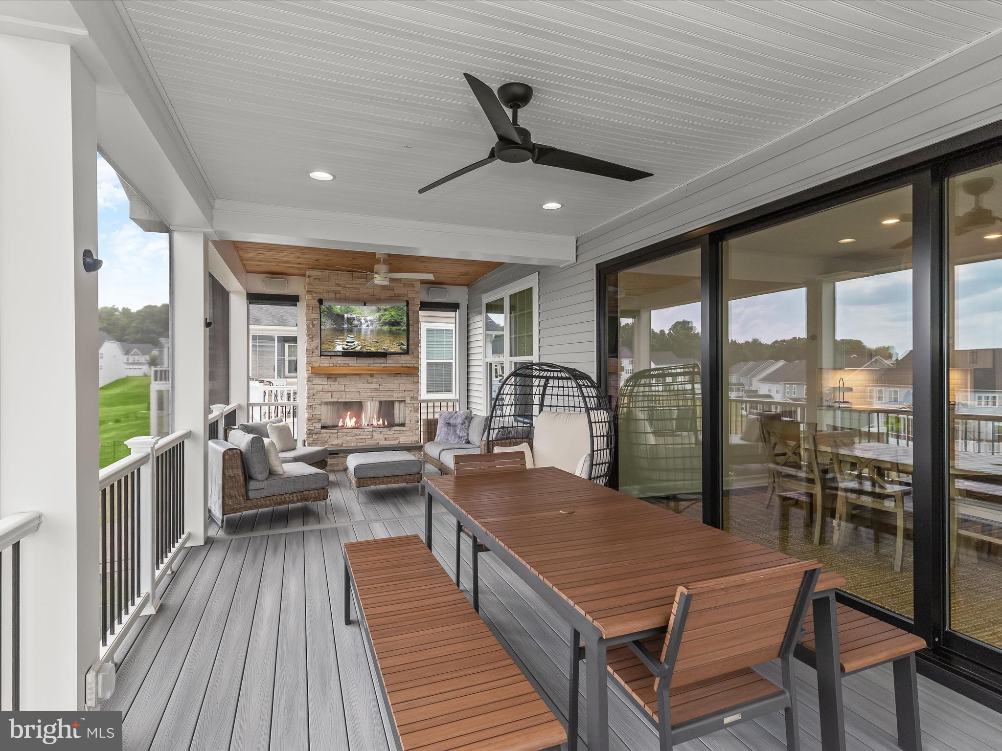 MAPLE LAWN SOUTH - Residential