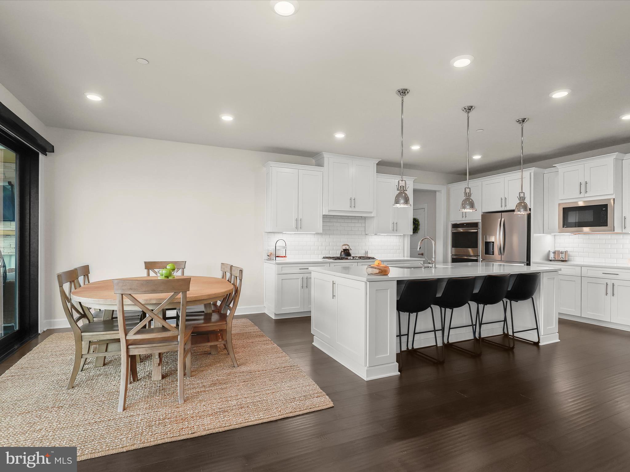 MAPLE LAWN SOUTH - Residential