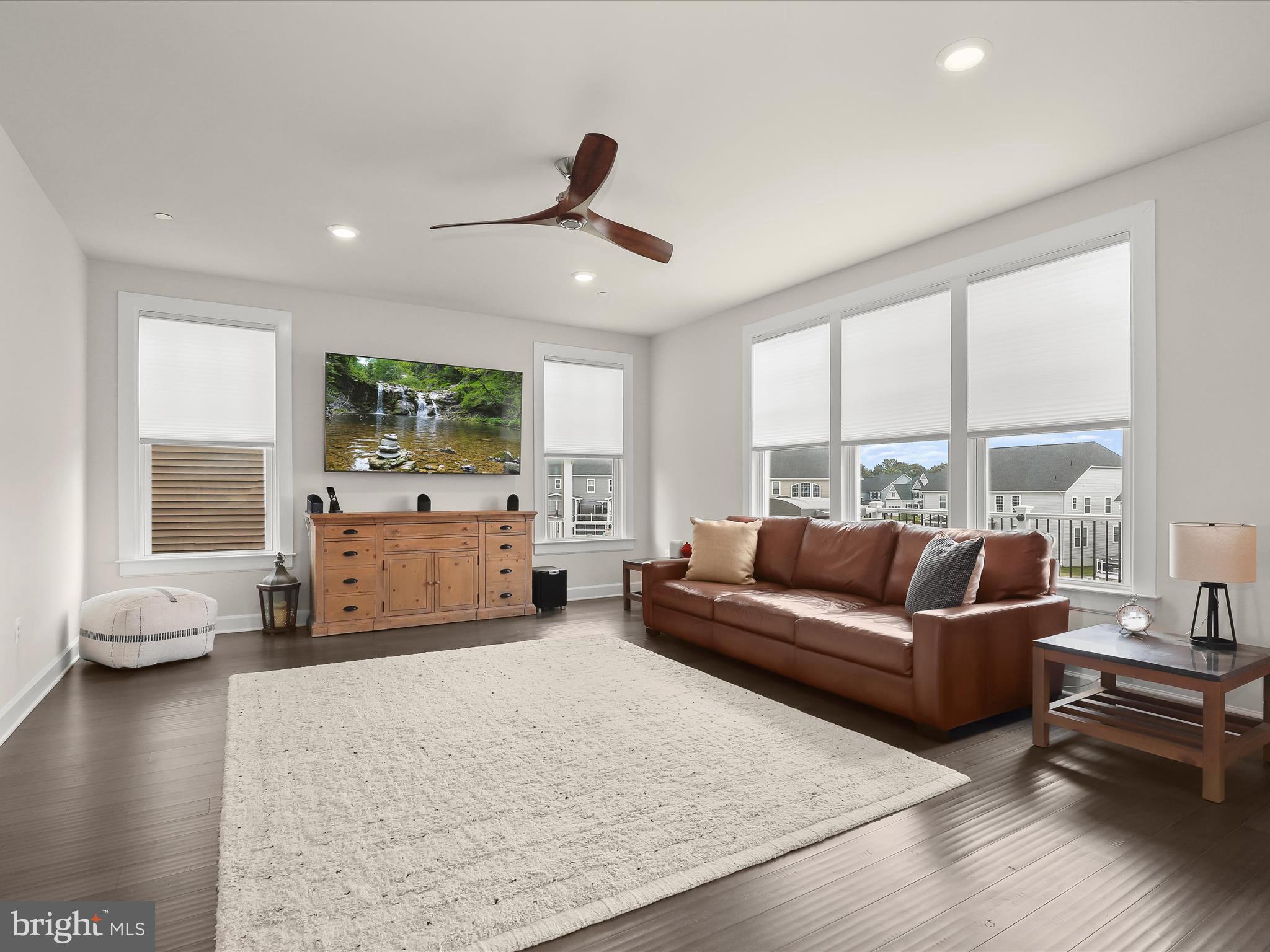 MAPLE LAWN SOUTH - Residential