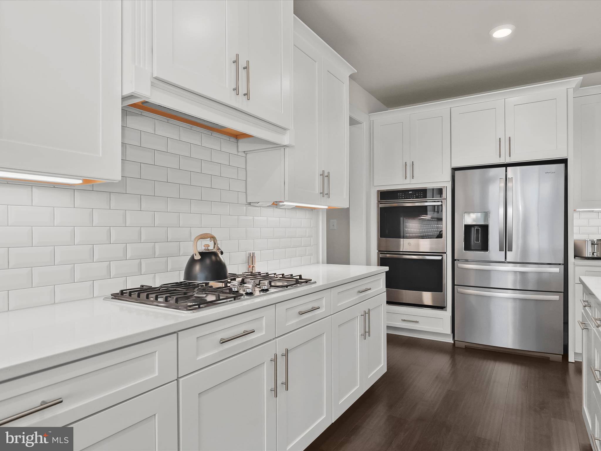 MAPLE LAWN SOUTH - Residential