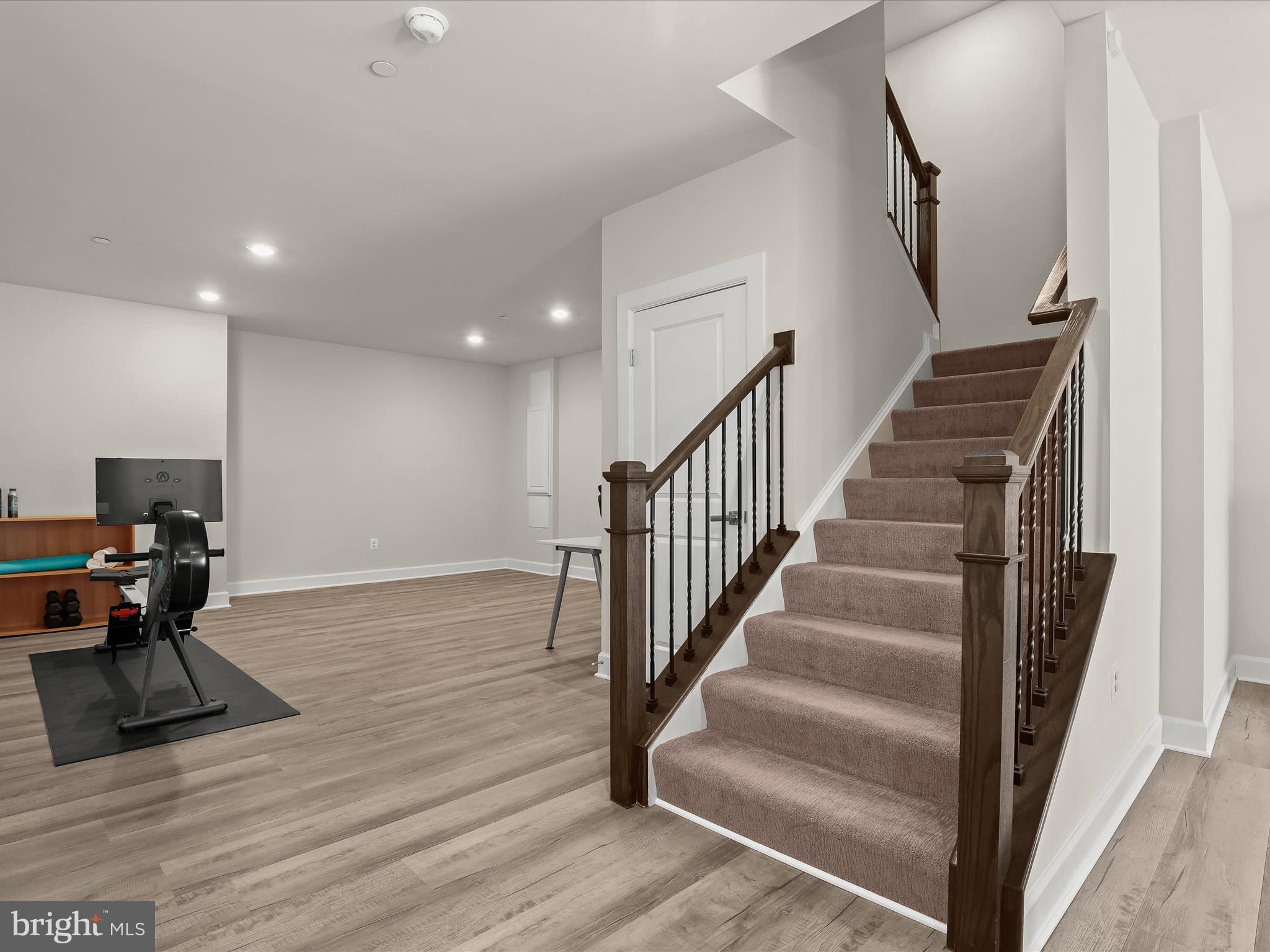 MAPLE LAWN SOUTH - Residential