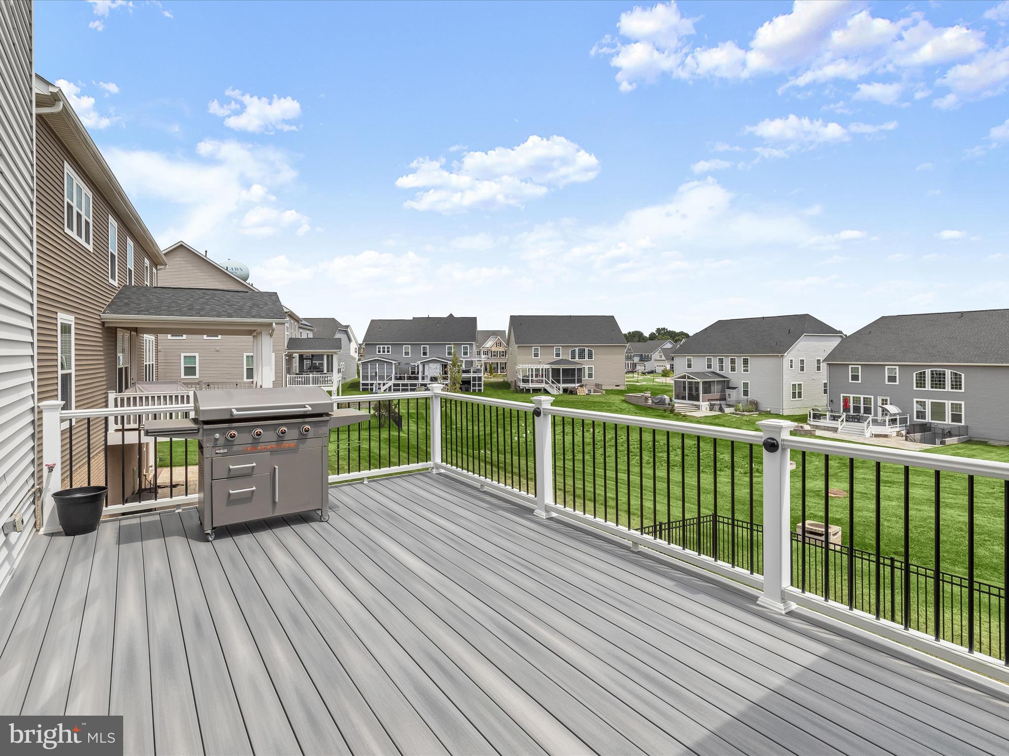 MAPLE LAWN SOUTH - Residential