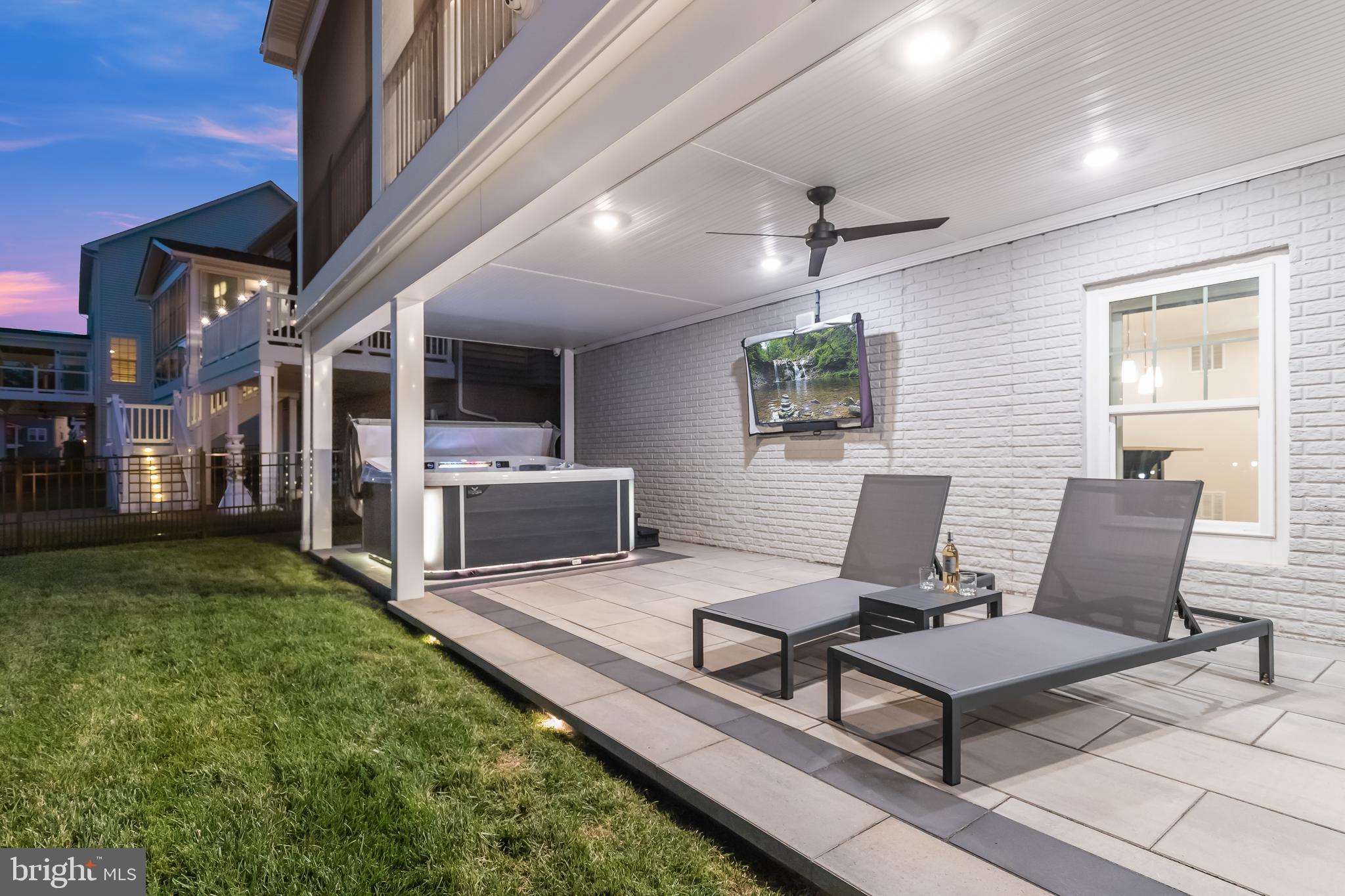 MAPLE LAWN SOUTH - Residential