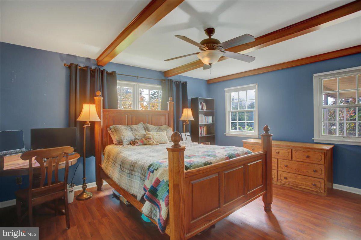 GREENBERRY HILLS - Residential