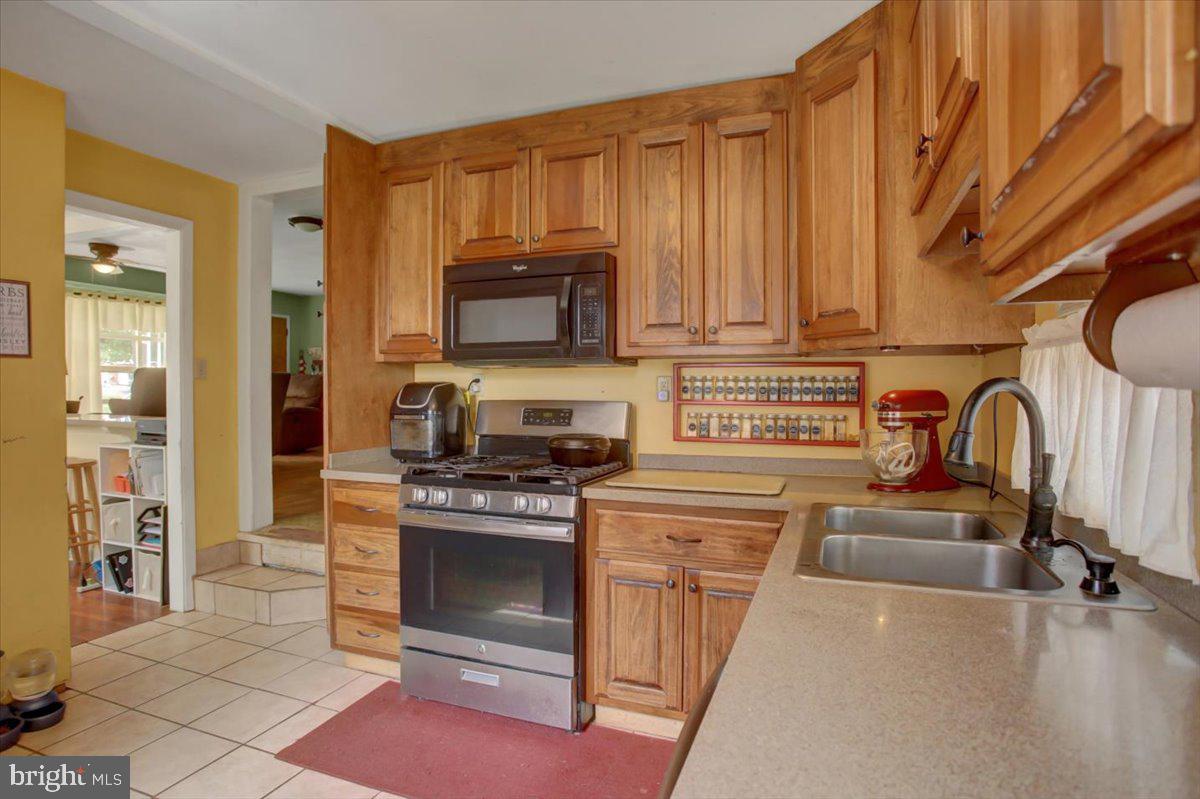 GREENBERRY HILLS - Residential