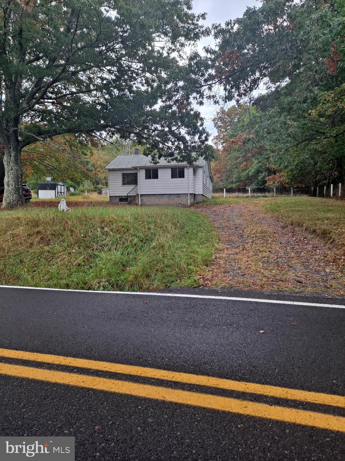 7642 JORDAN RUN ROAD