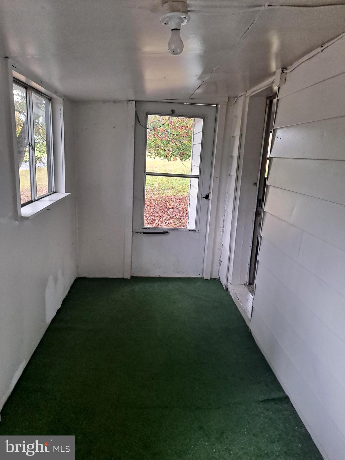 JORDAN RUN RD - Residential